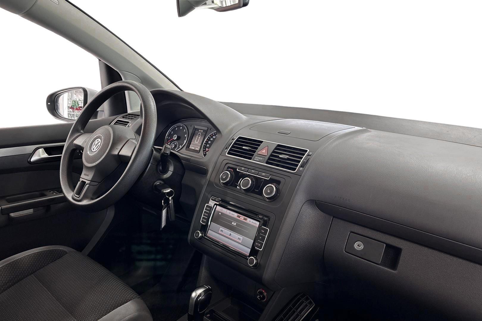 Volkswagen Touran 2015