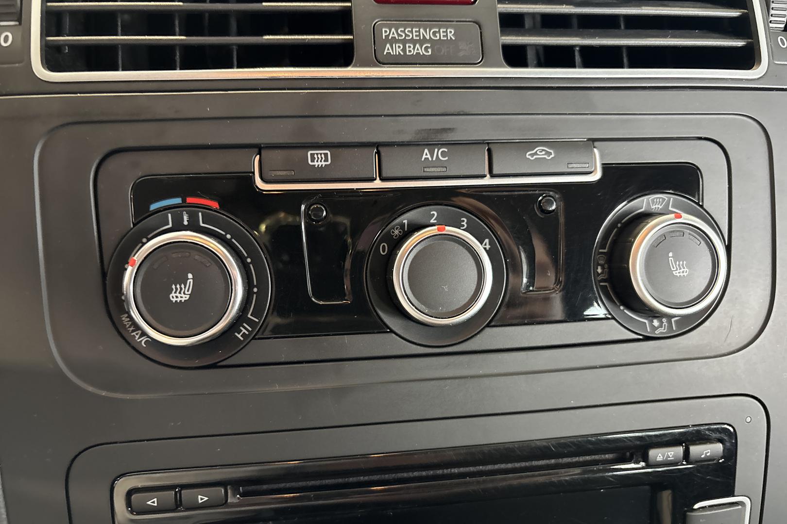 Volkswagen Touran 2015