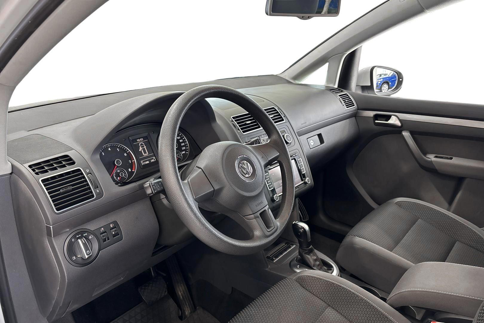 Volkswagen Touran 2015