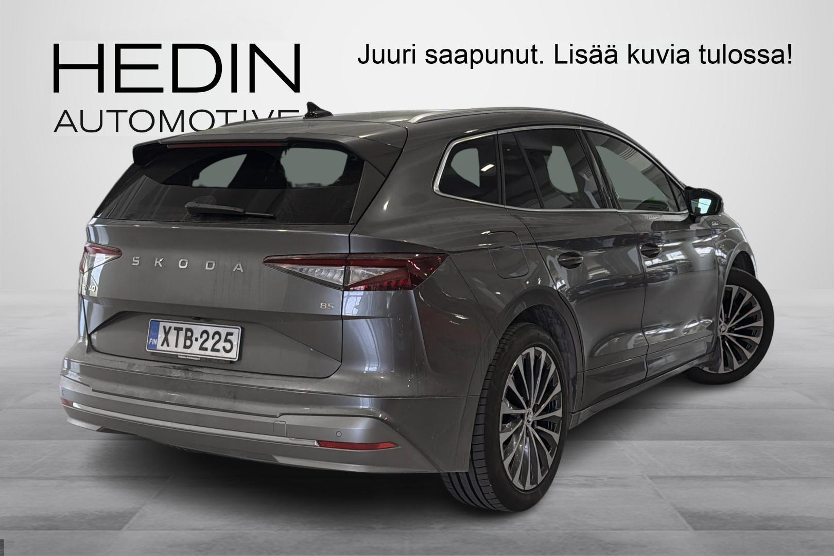 SKODA Enyaq 2025