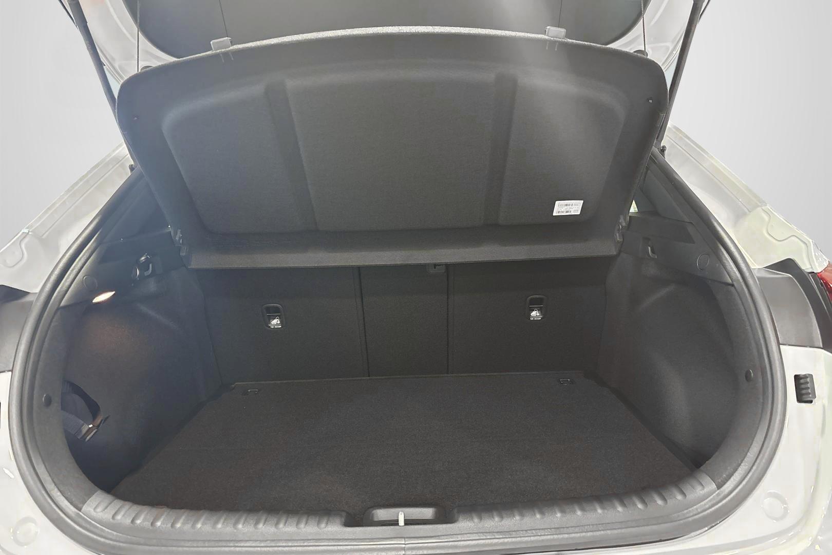 KIA XCeed 10