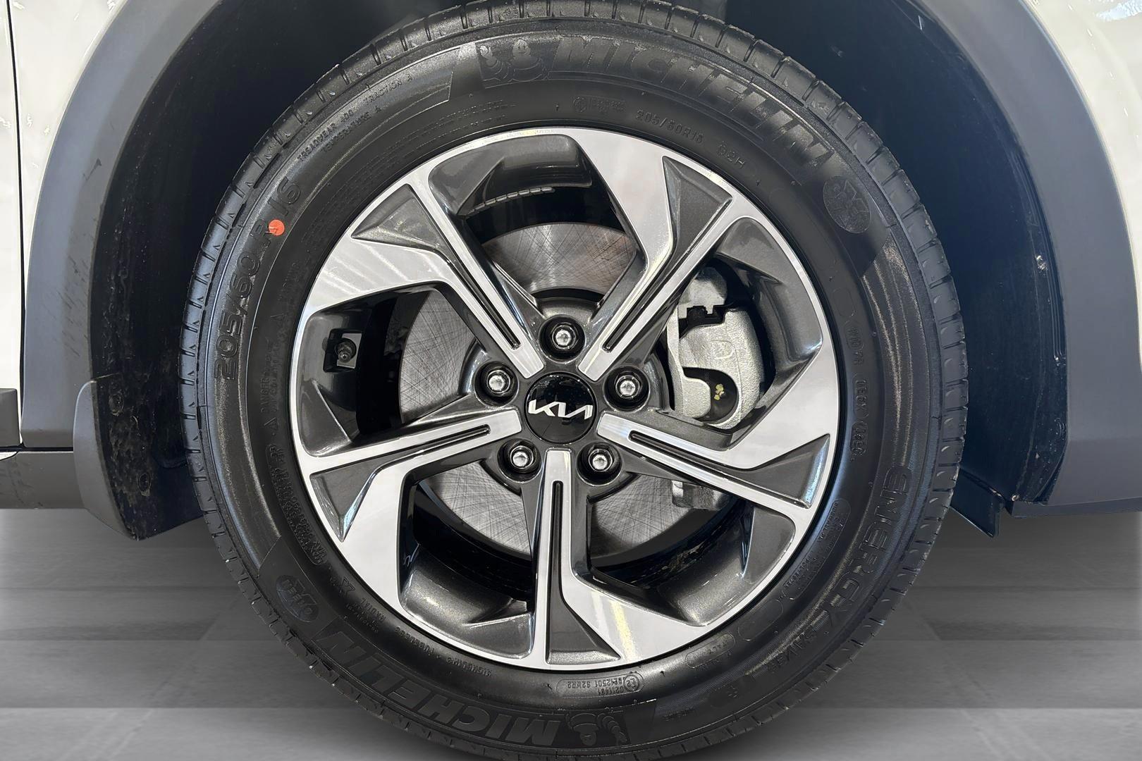 KIA XCeed 13