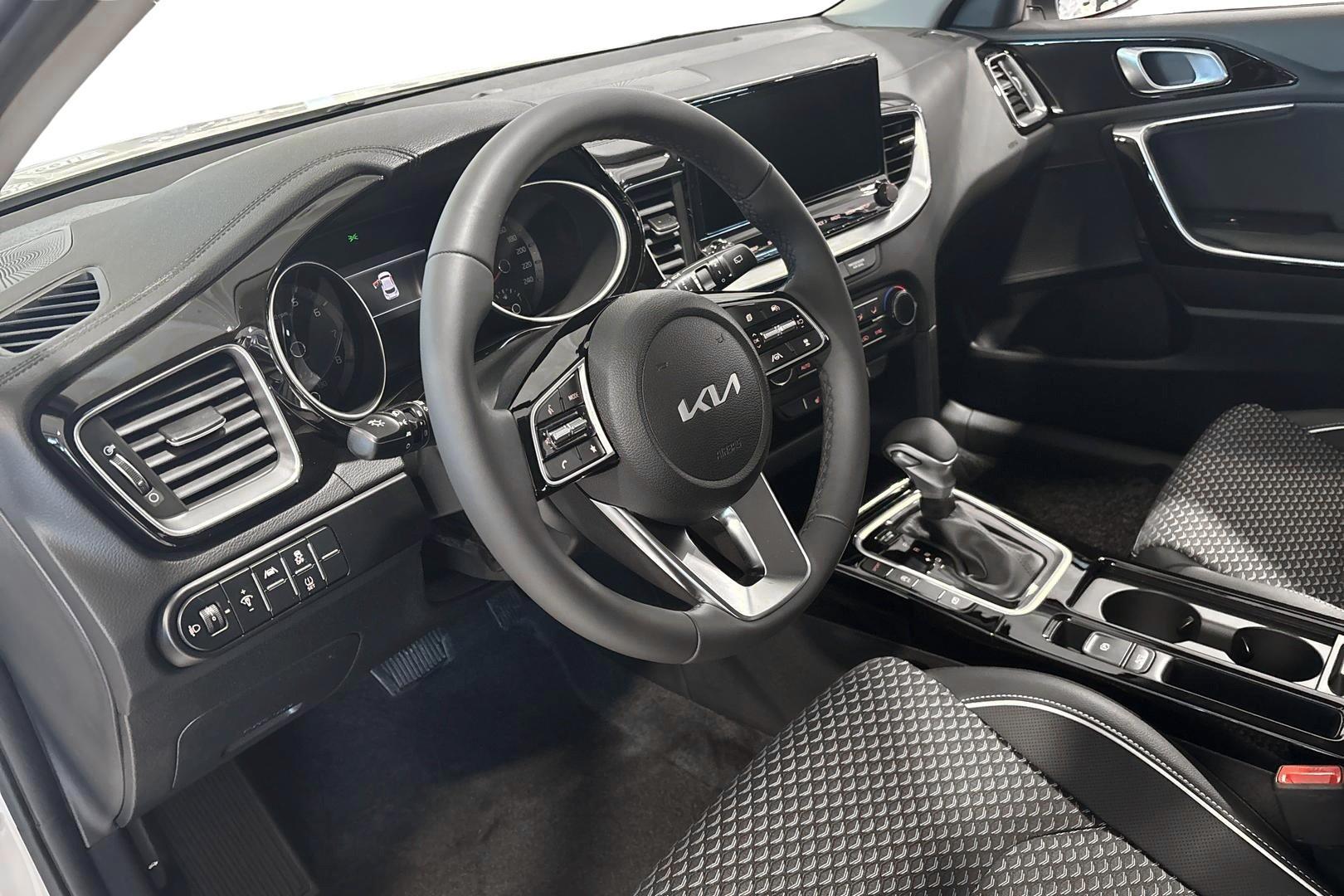 KIA XCeed 7