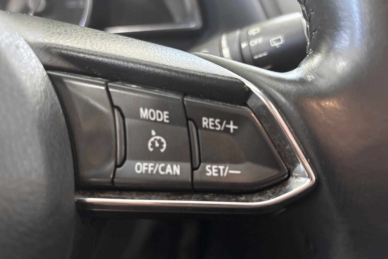 MAZDA Mazda3 2017