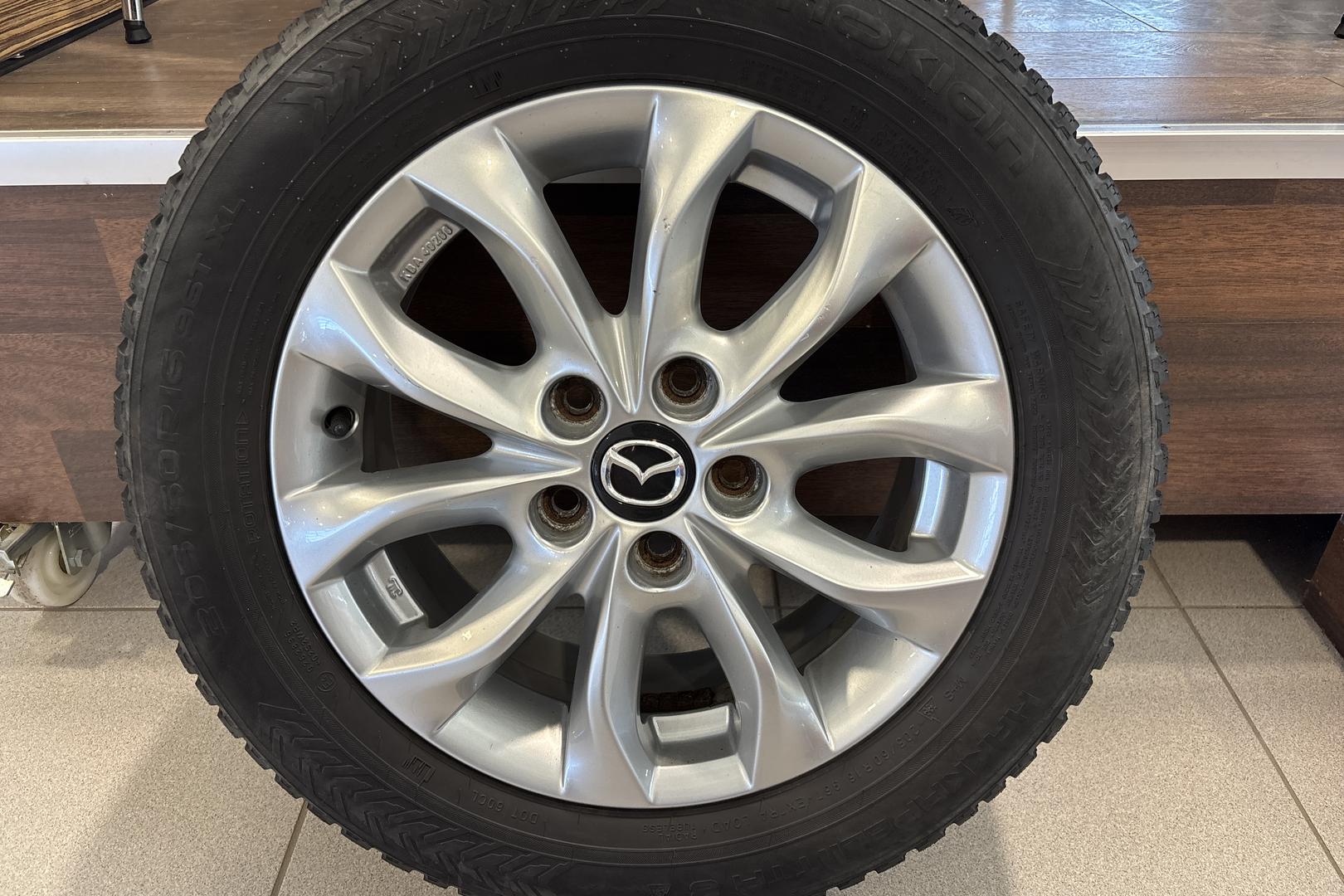 MAZDA Mazda3 2017