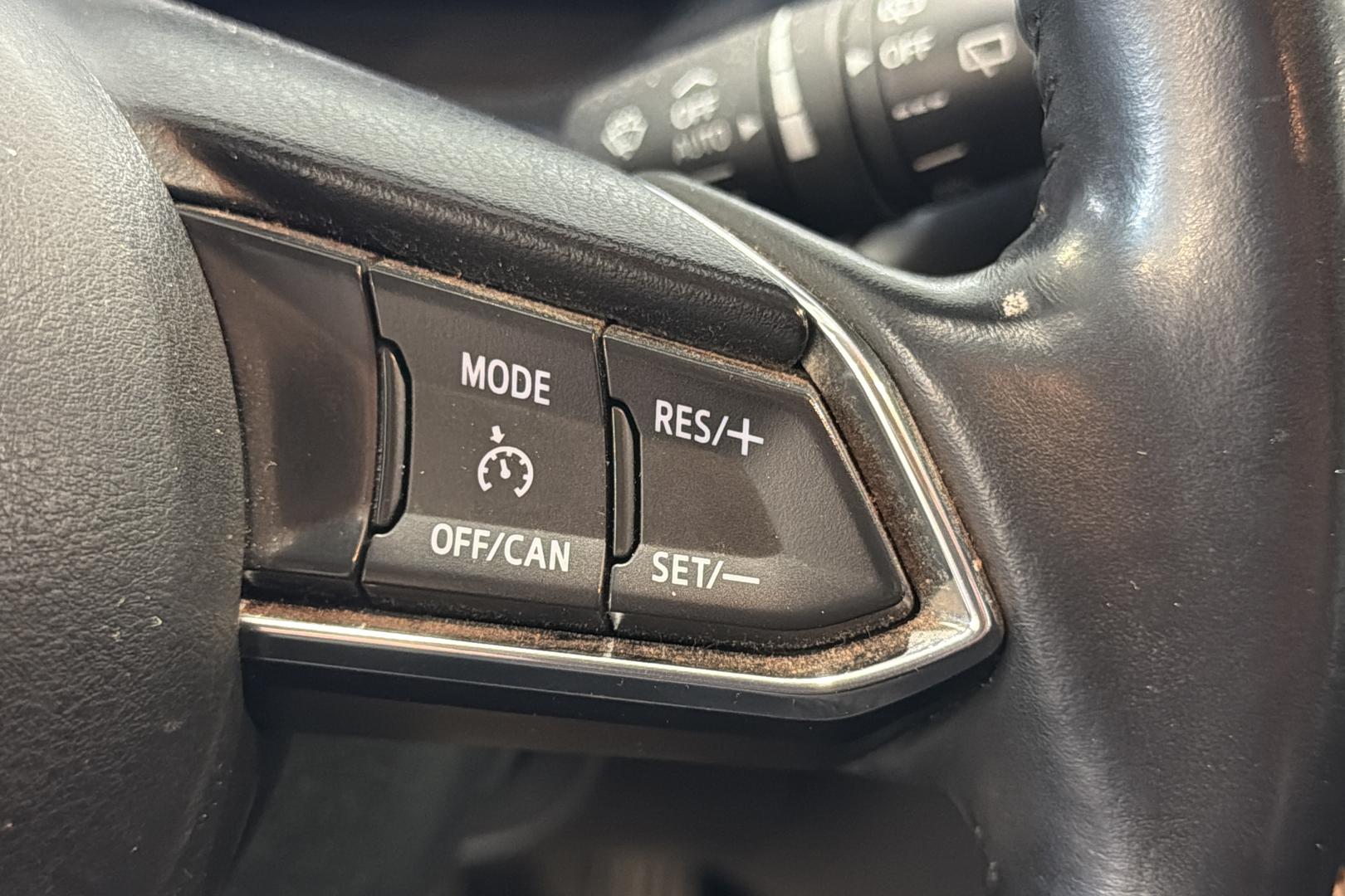 MAZDA Mazda3 2017
