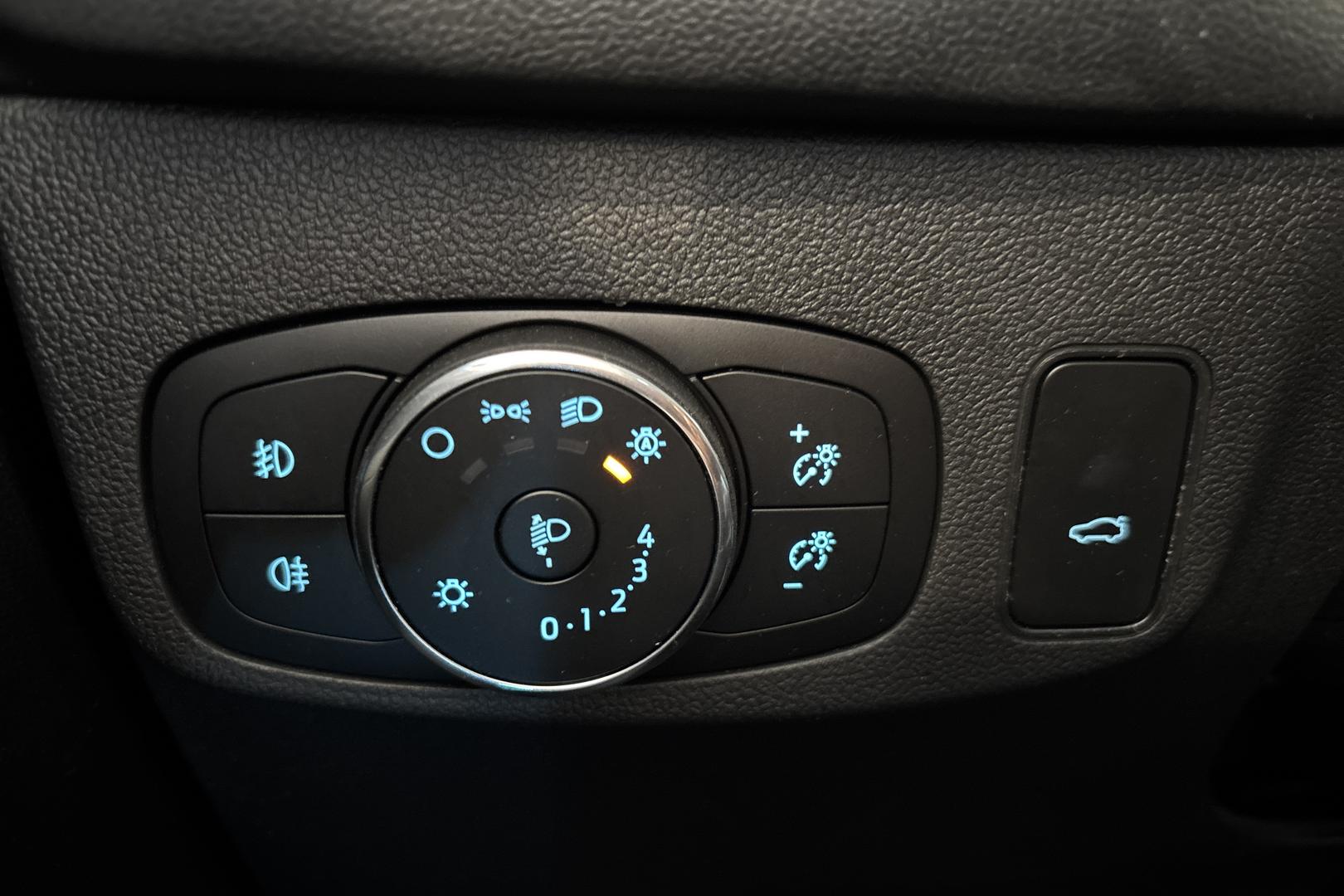 FORD FOCUS 2022