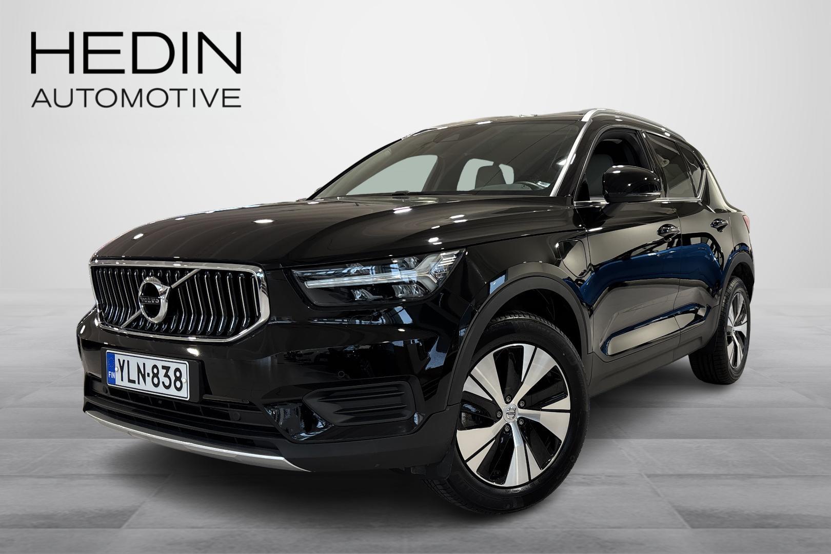 VOLVO XC40 2021