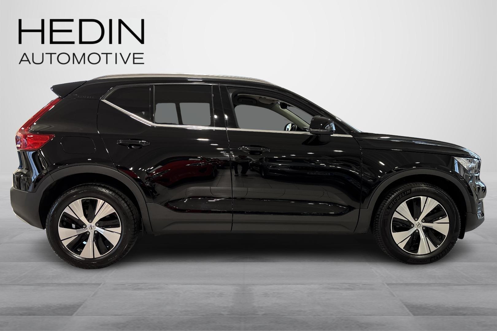 VOLVO XC40 2021