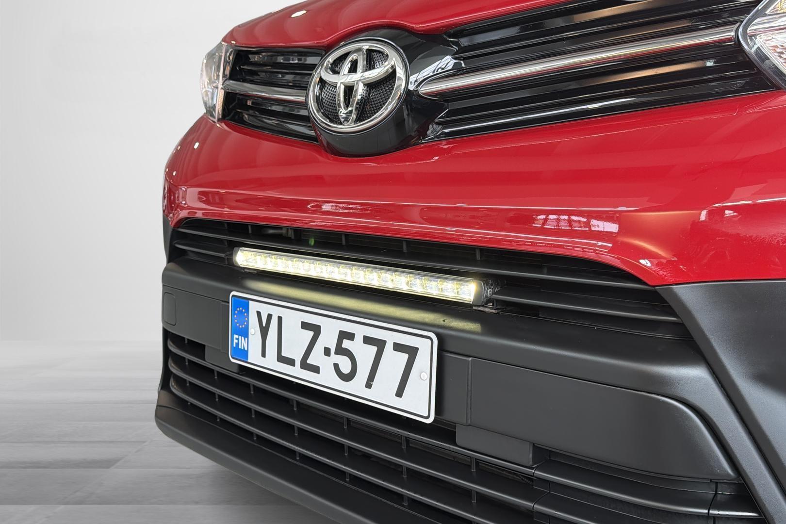 TOYOTA PROACE 23