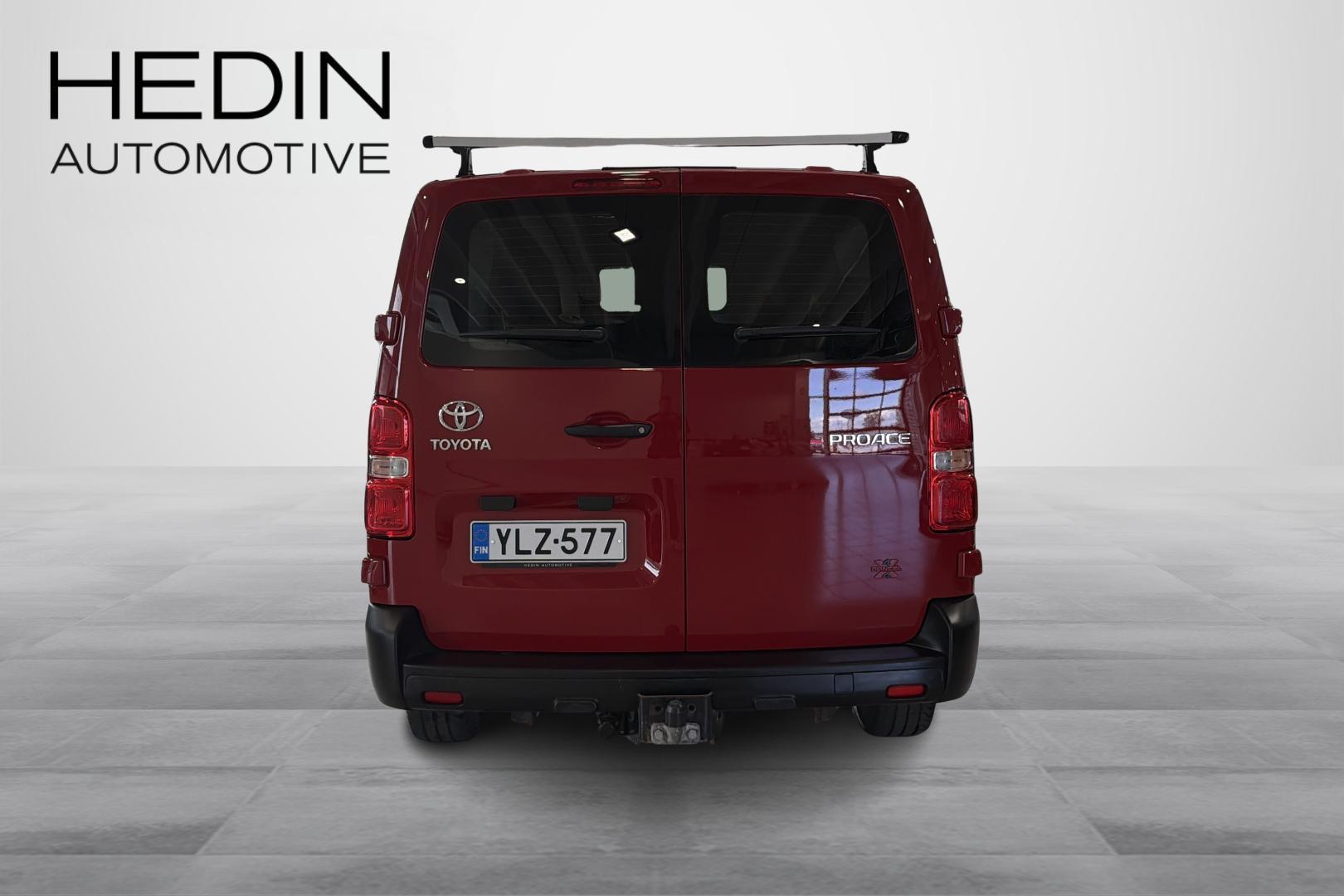 TOYOTA PROACE 4