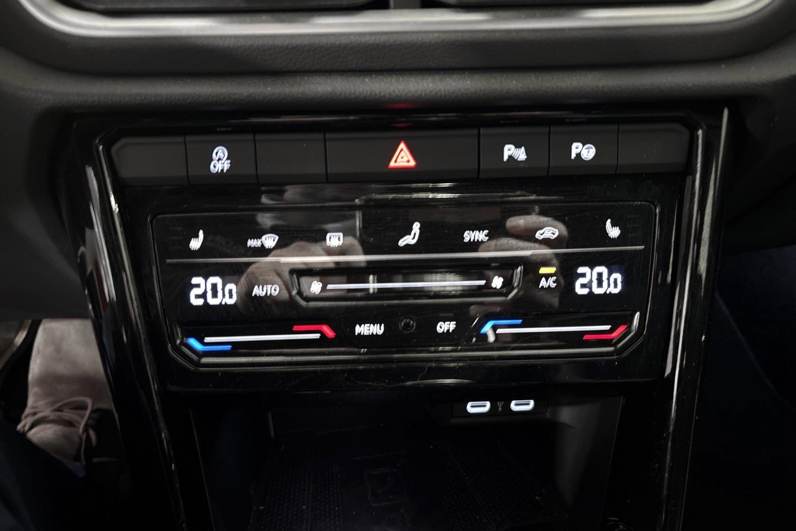 Volkswagen T-Roc 2024