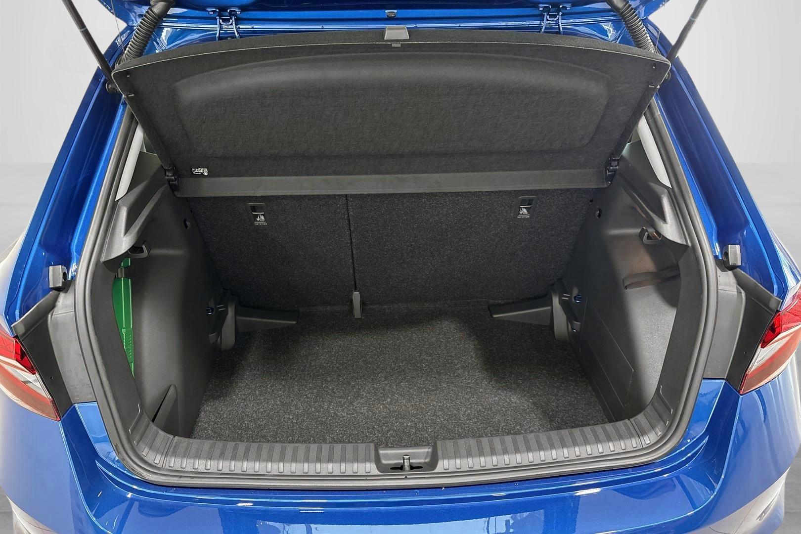 SKODA FABIA 10