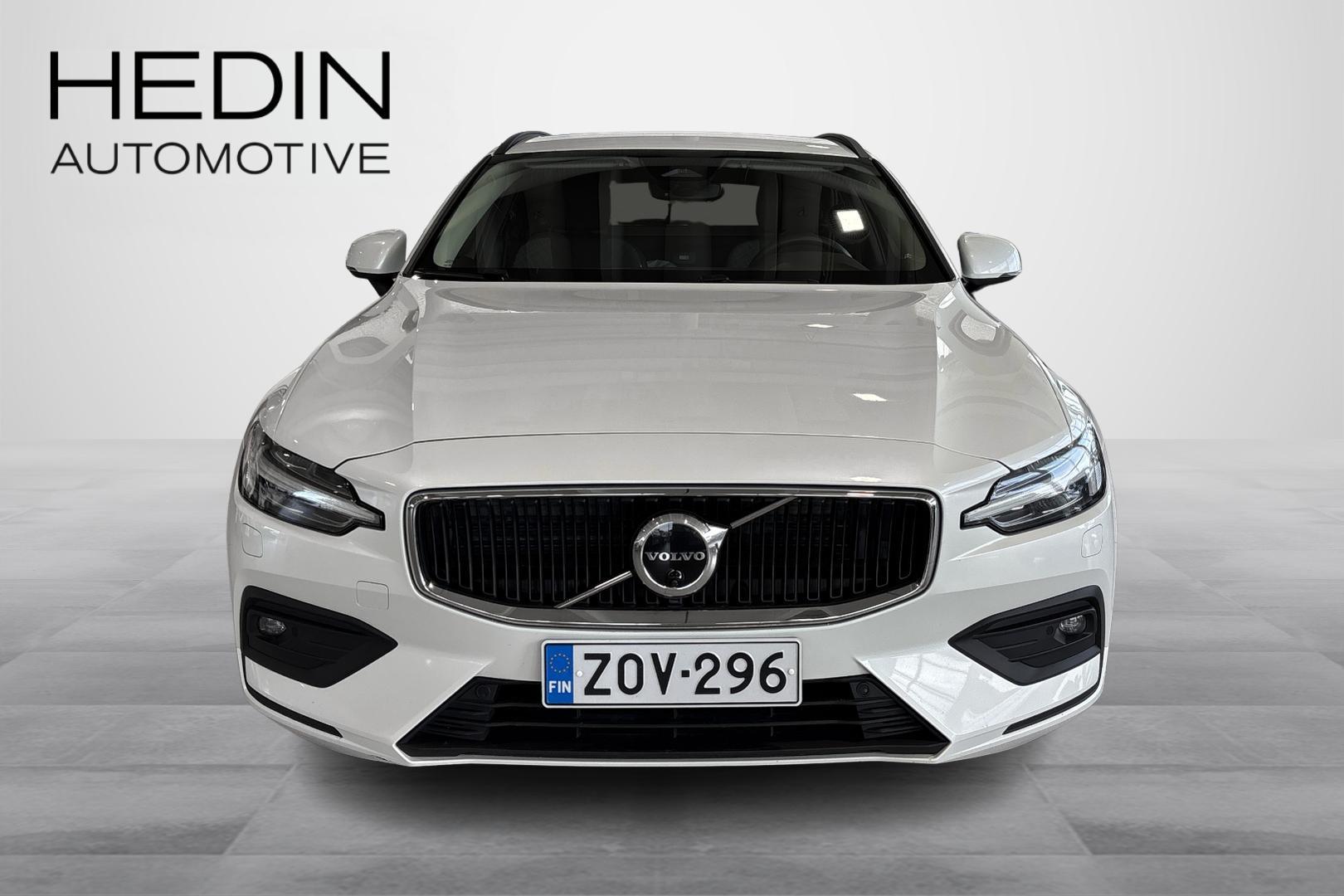 Volvo V60 2023