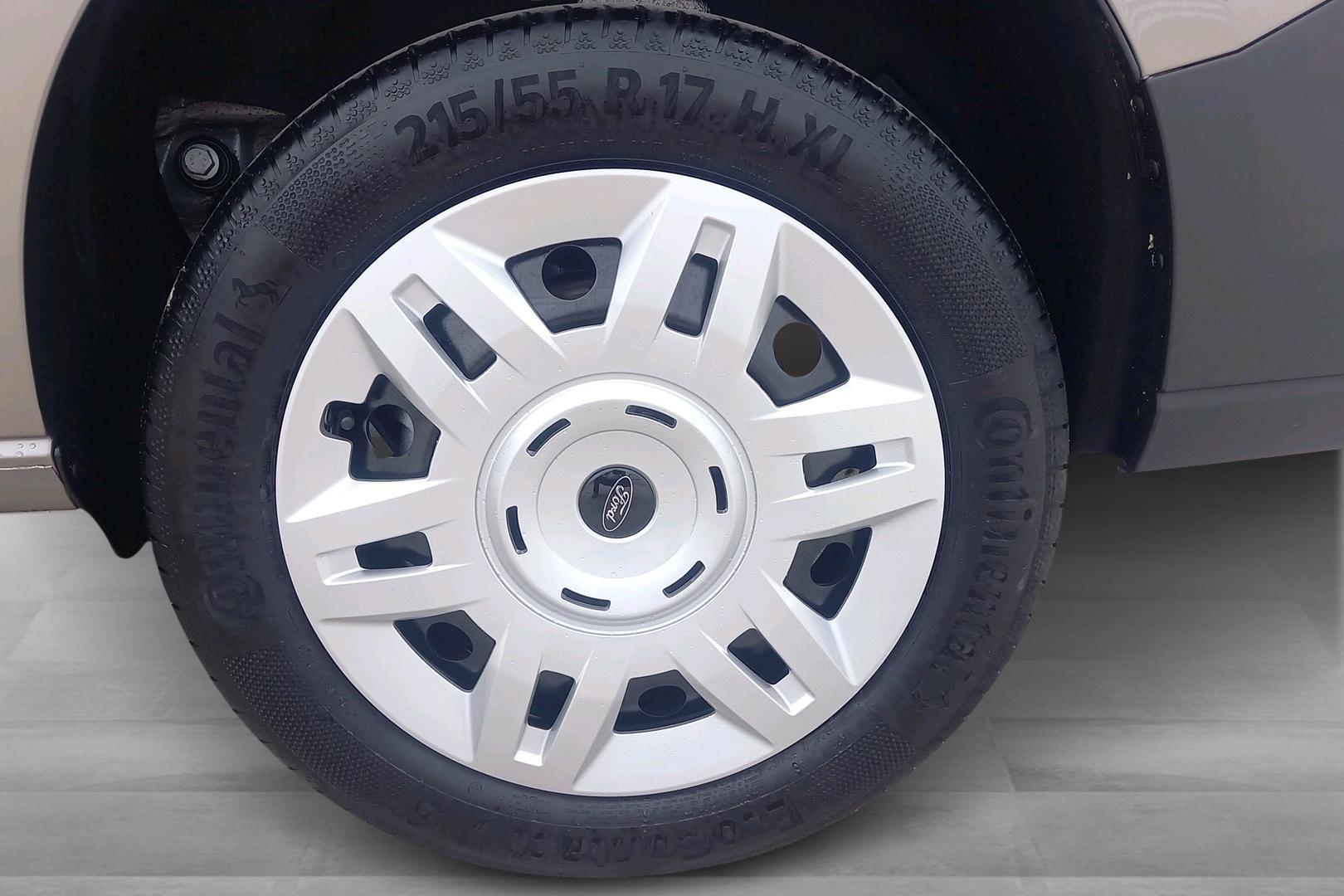Ford Transit Connect 11