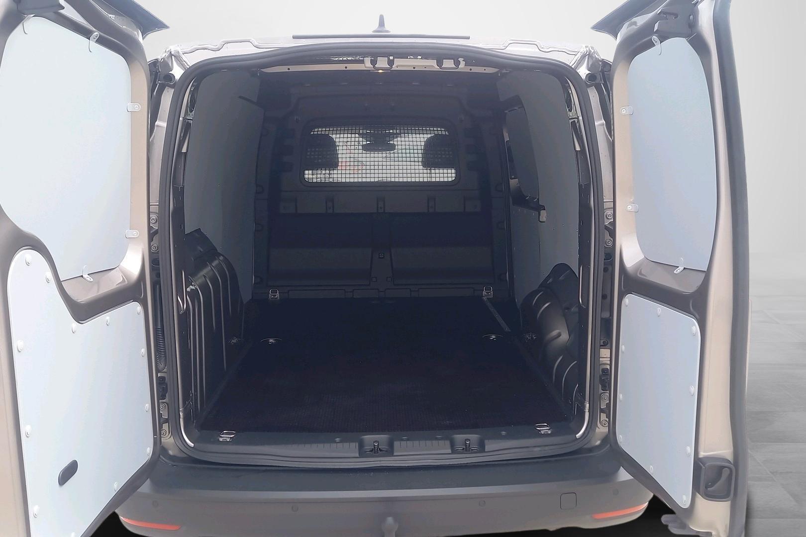Ford Transit Connect 4