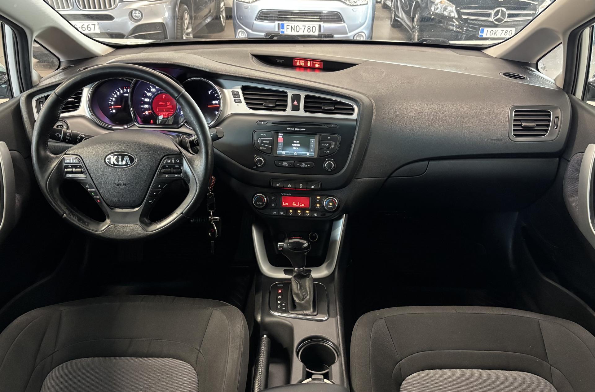 KIA Ceed 11