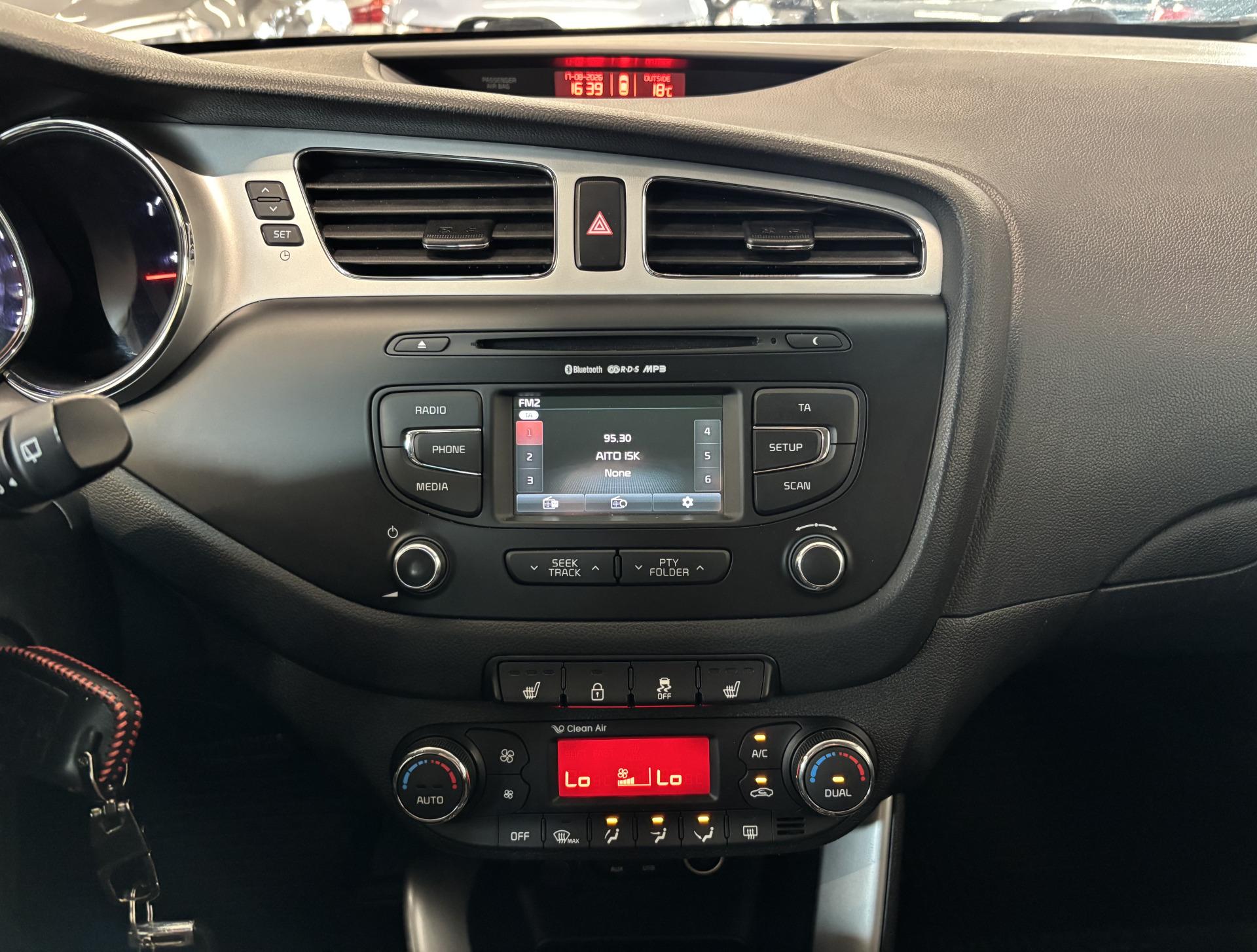 KIA Ceed 14