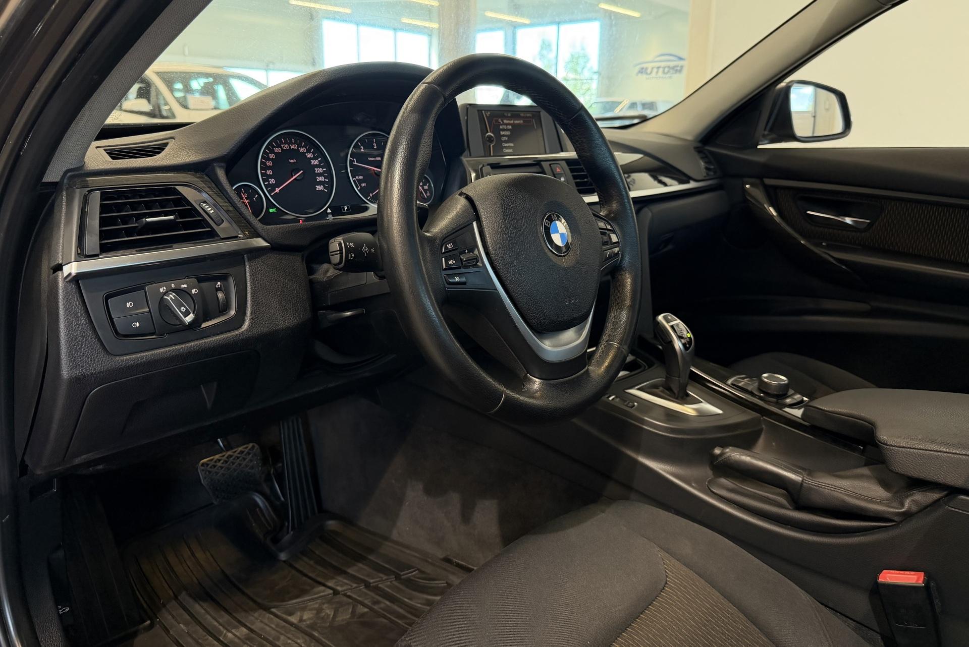 BMW 320 2013