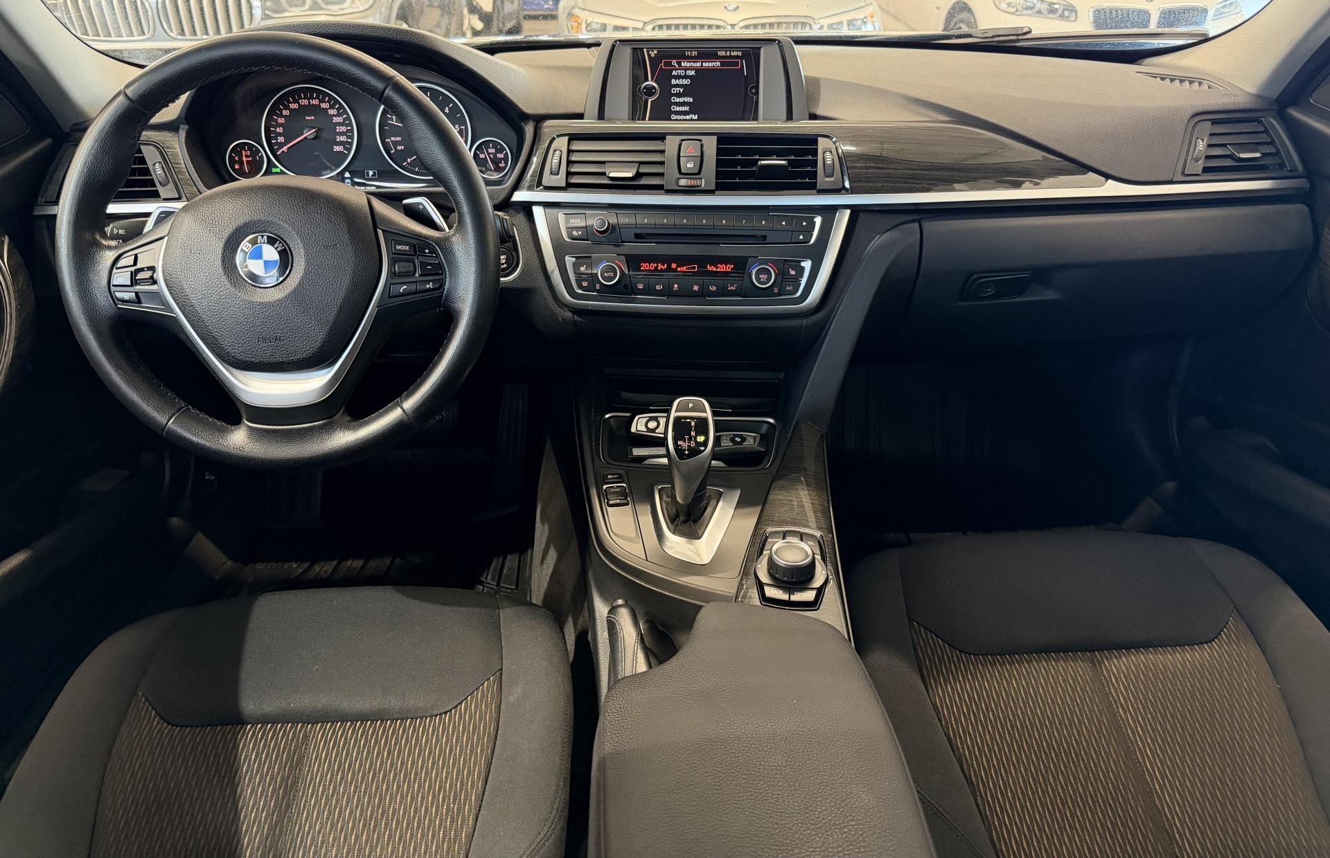 BMW 320 2013