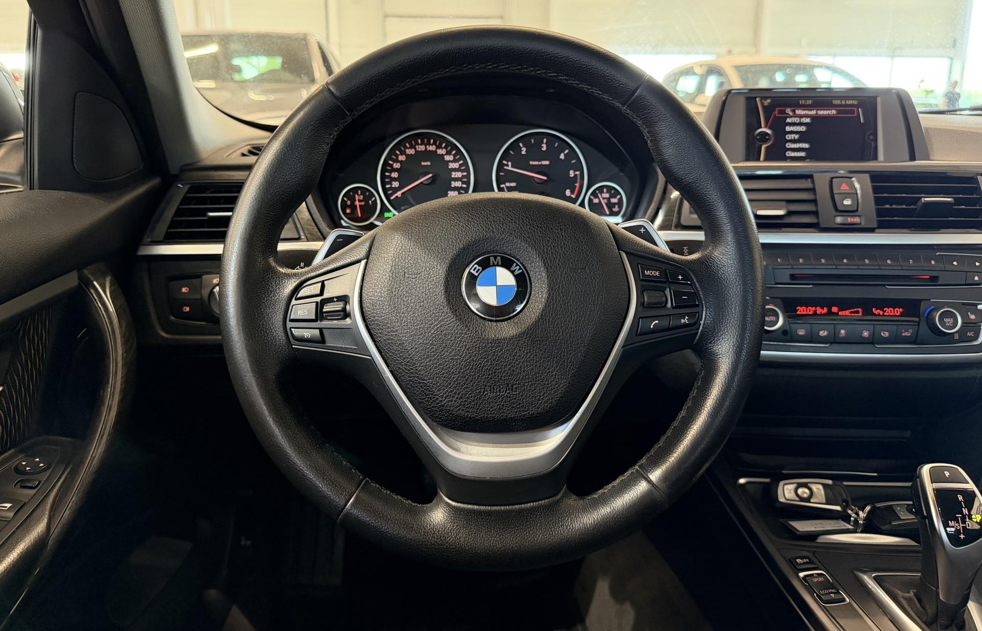 BMW 320 2013