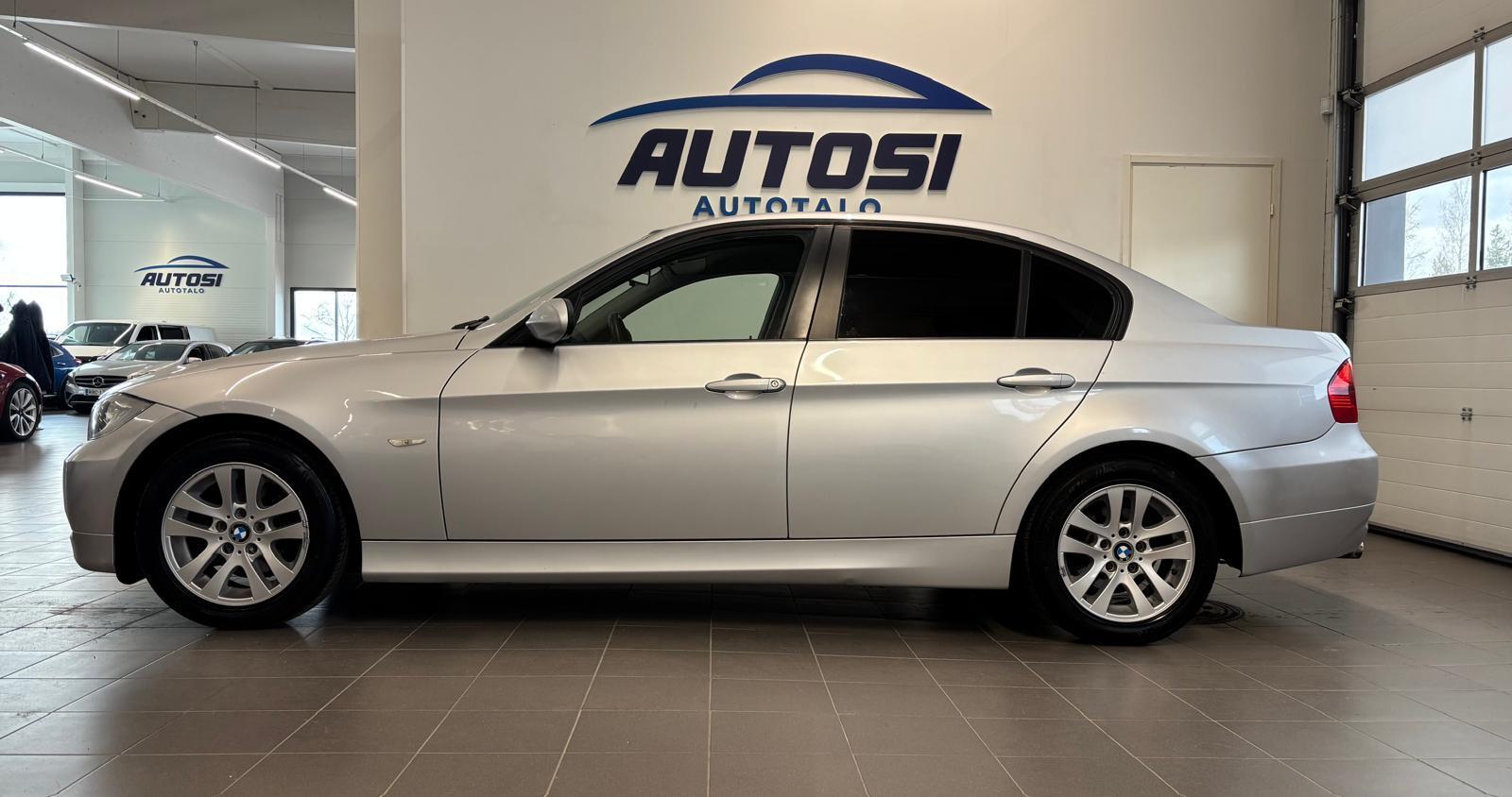 BMW 318 2007