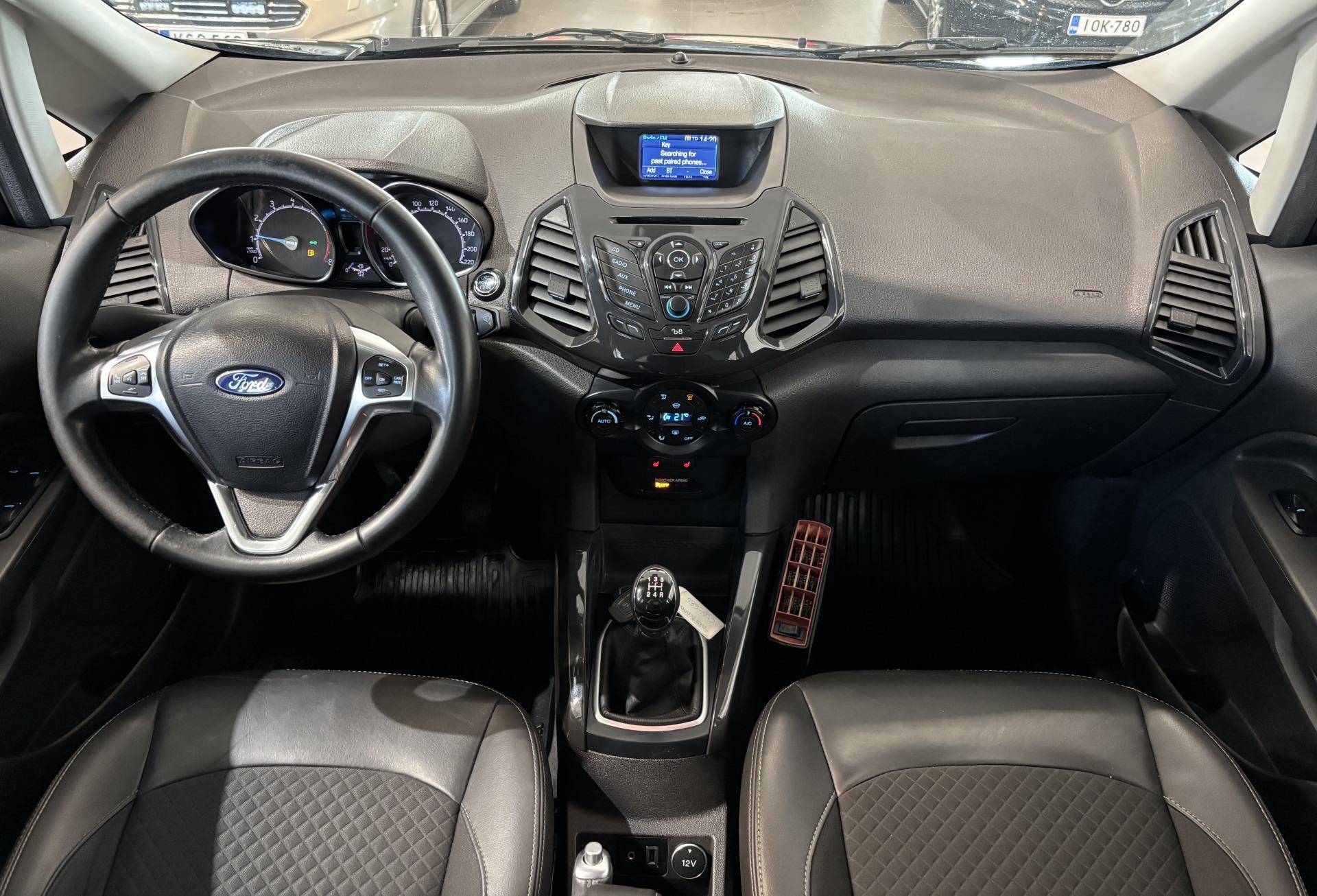 FORD EcoSport 2017