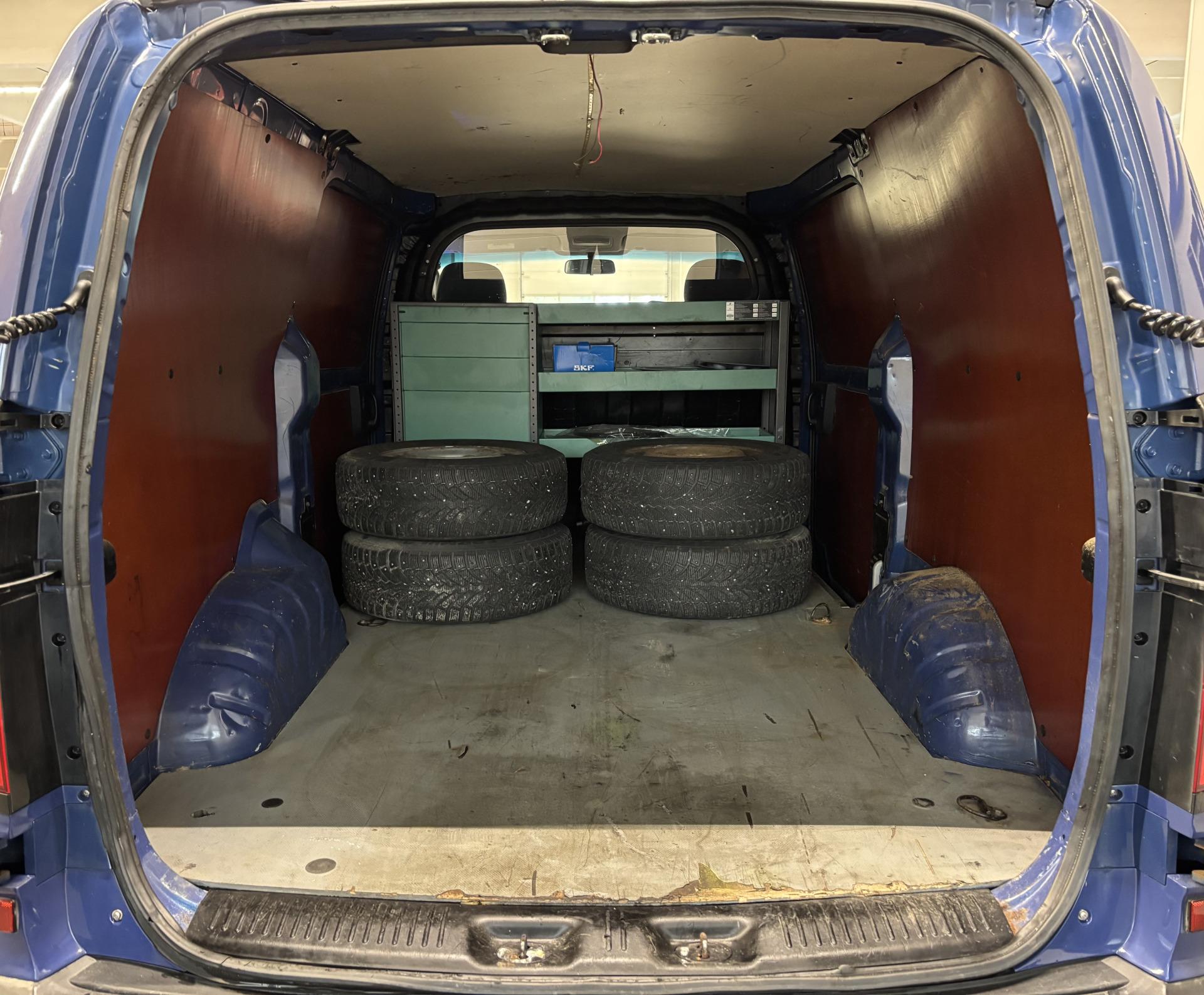 HYUNDAI H-1 2008