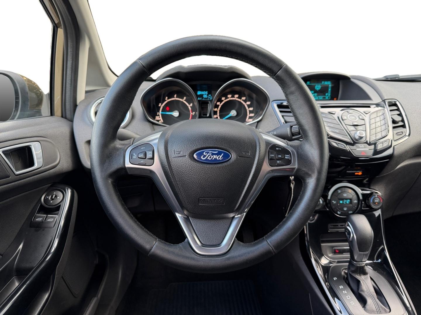FORD Fiesta 11