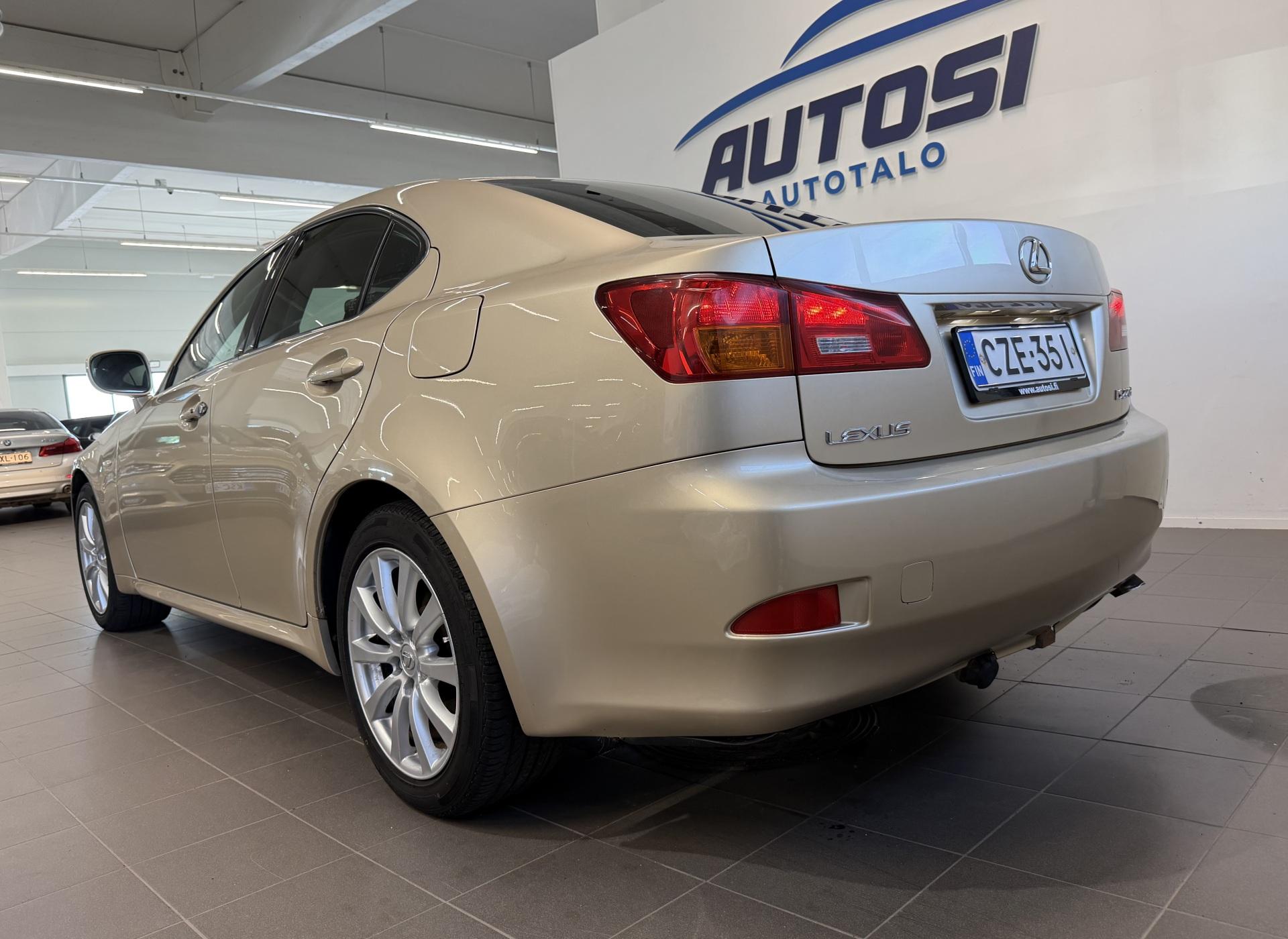 LEXUS IS 2006