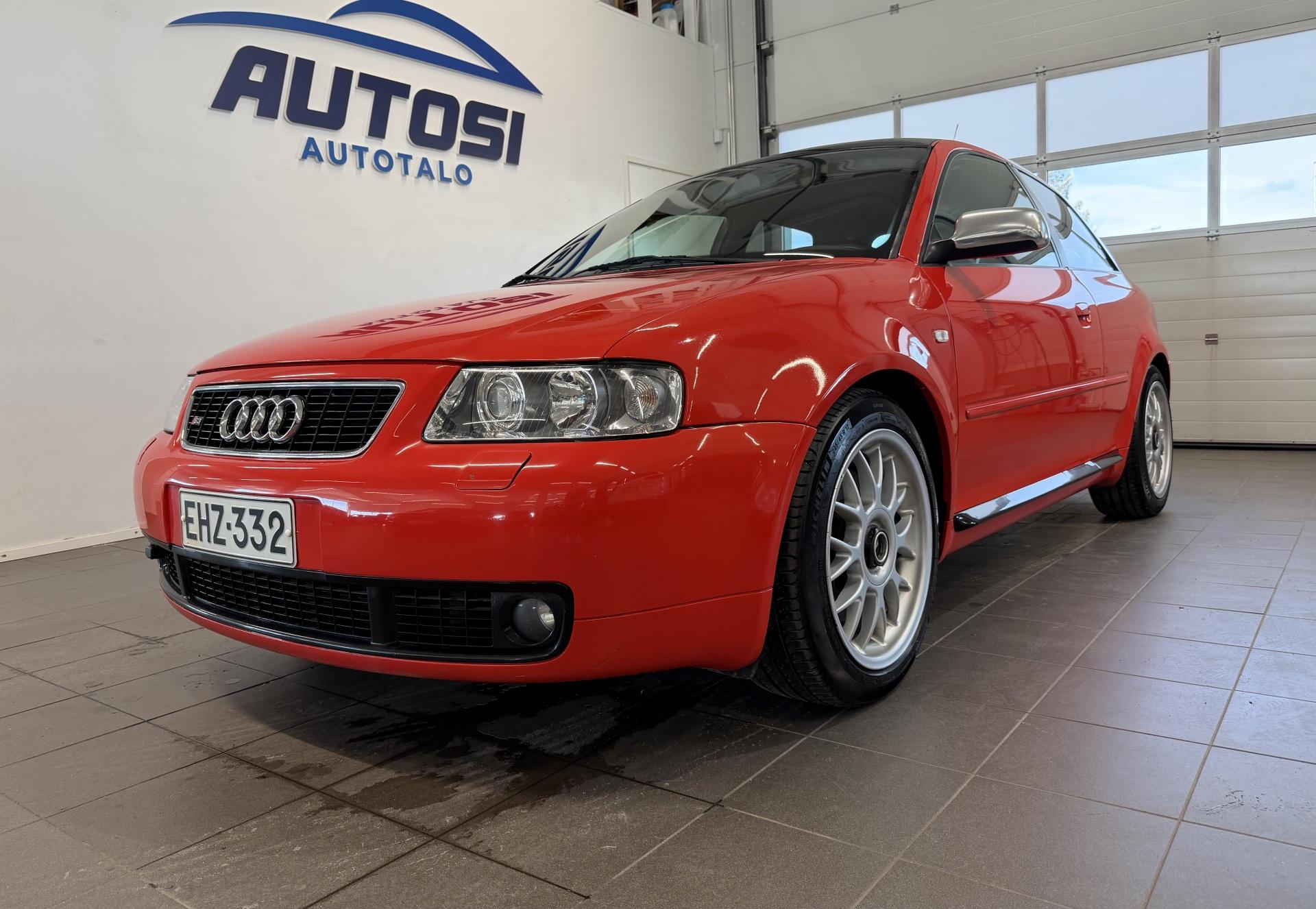 AUDI S3 2001
