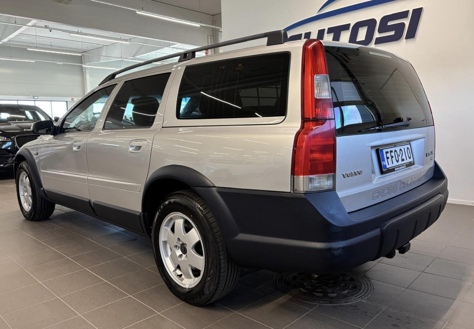 VOLVO XC70 2002
