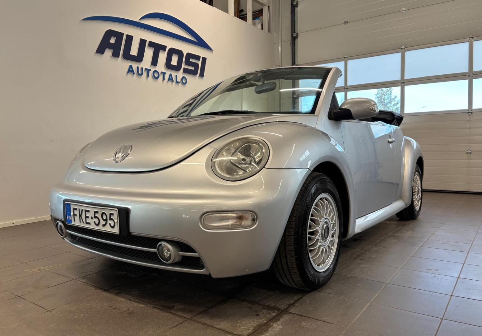 VOLKSWAGEN New Beetle 2004