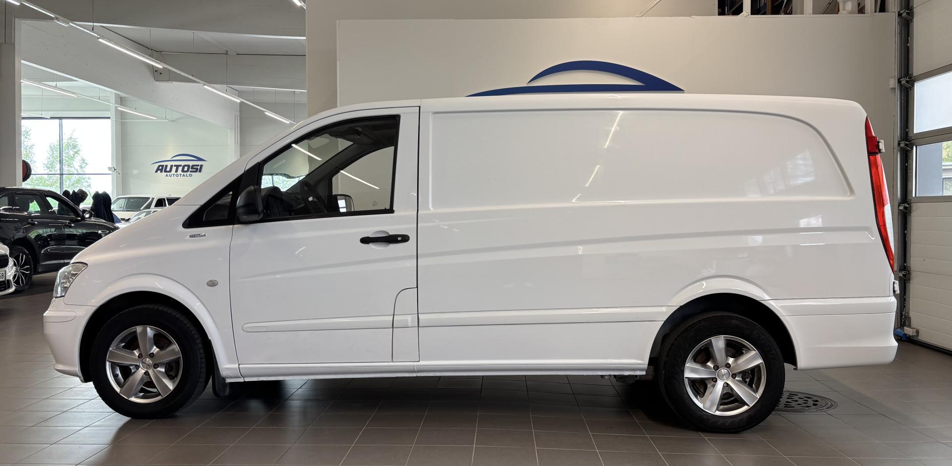 MERCEDES-BENZ Vito 2011
