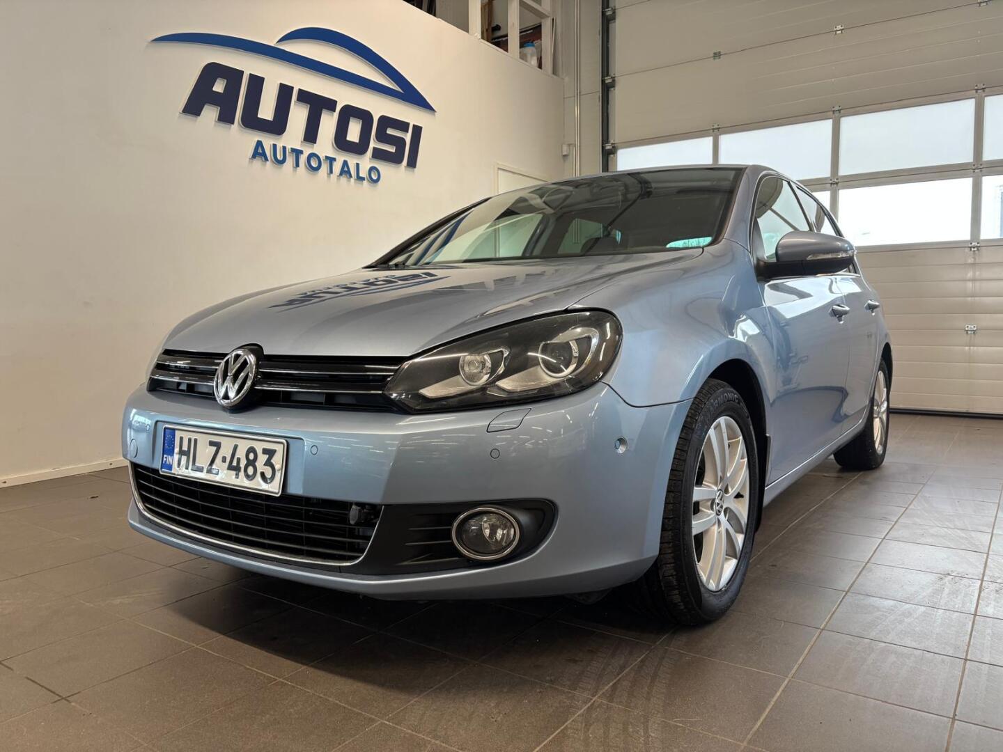 VOLKSWAGEN Golf 2010