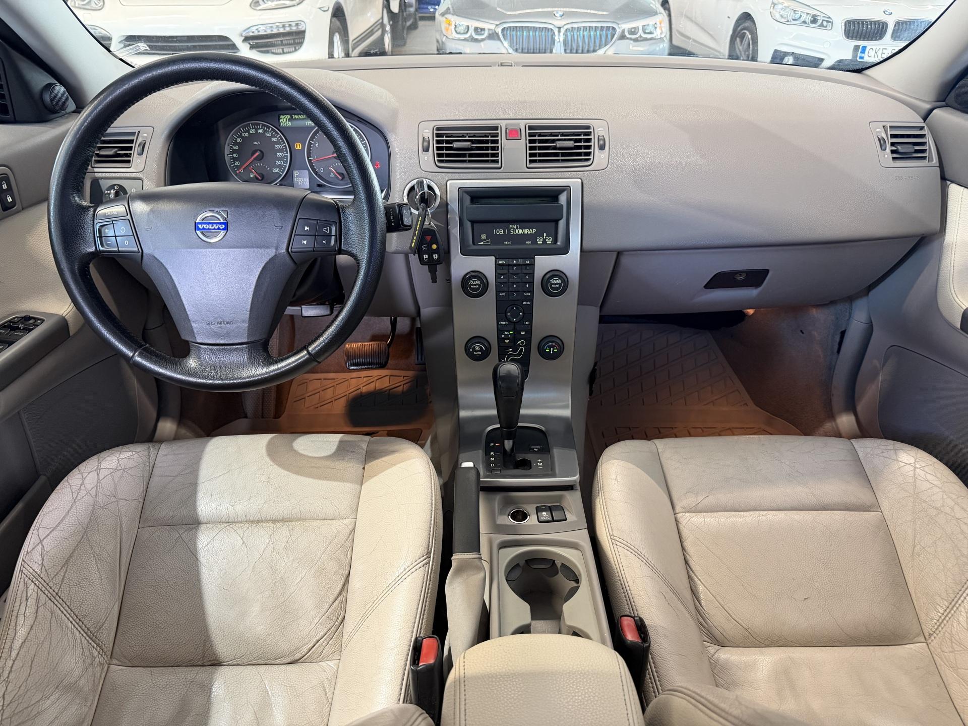VOLVO V50 2006