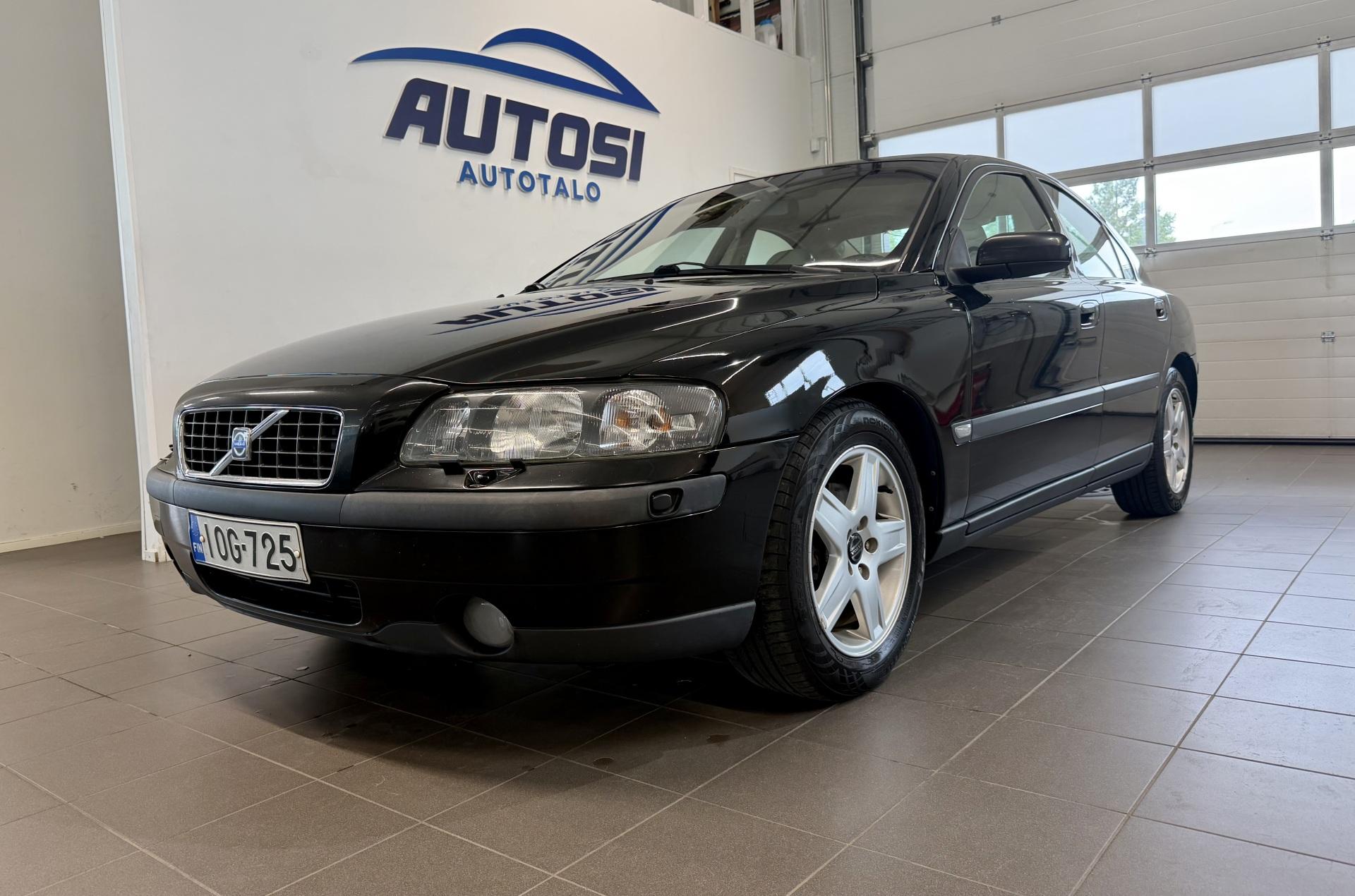 VOLVO S60 2004