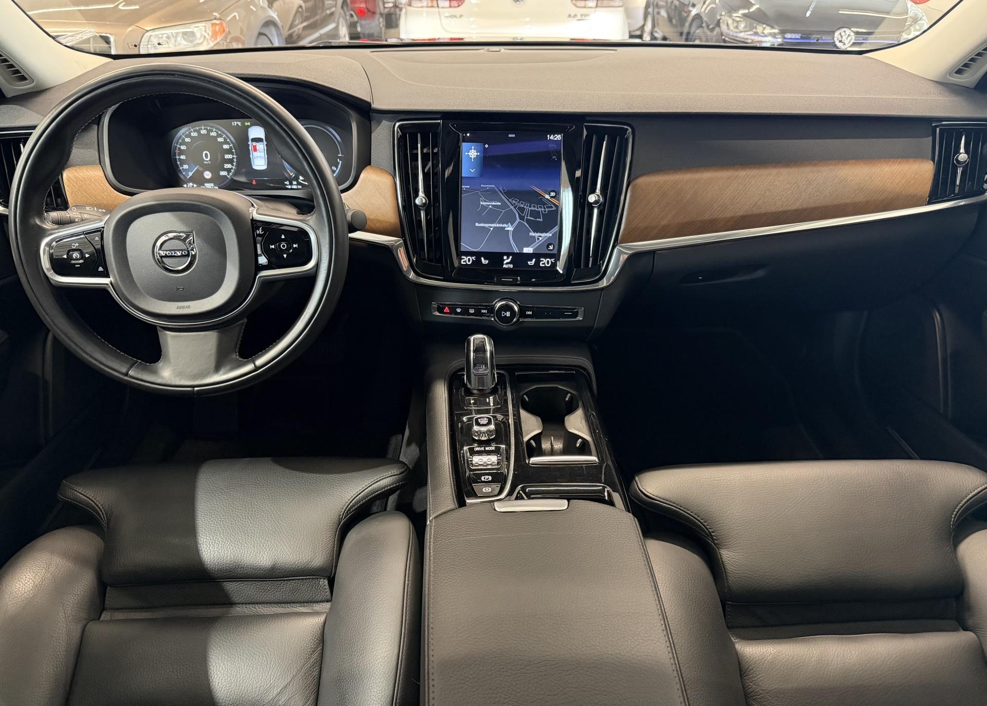 VOLVO S90 2018