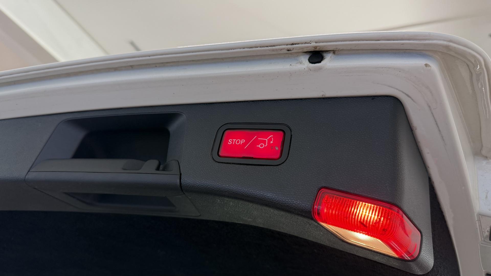 MERCEDES-BENZ E 2011