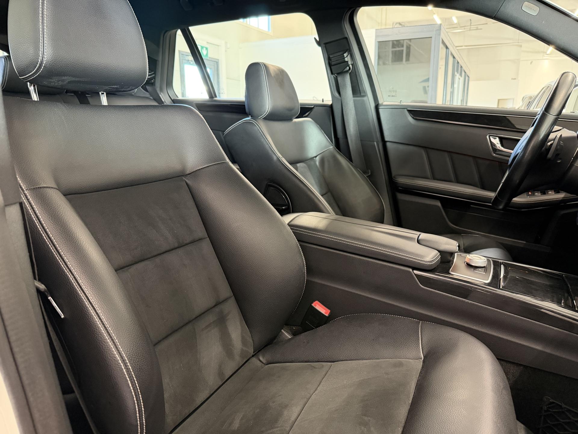 MERCEDES-BENZ E 2011