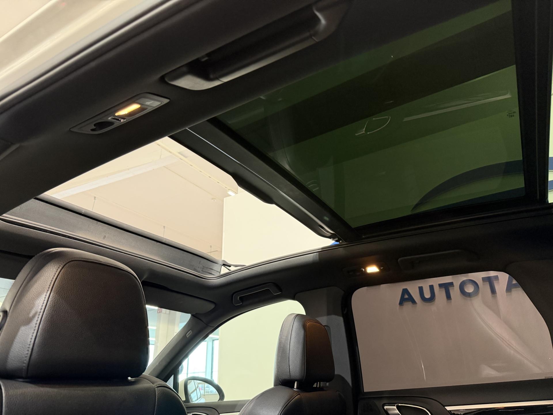PORSCHE Cayenne 2012