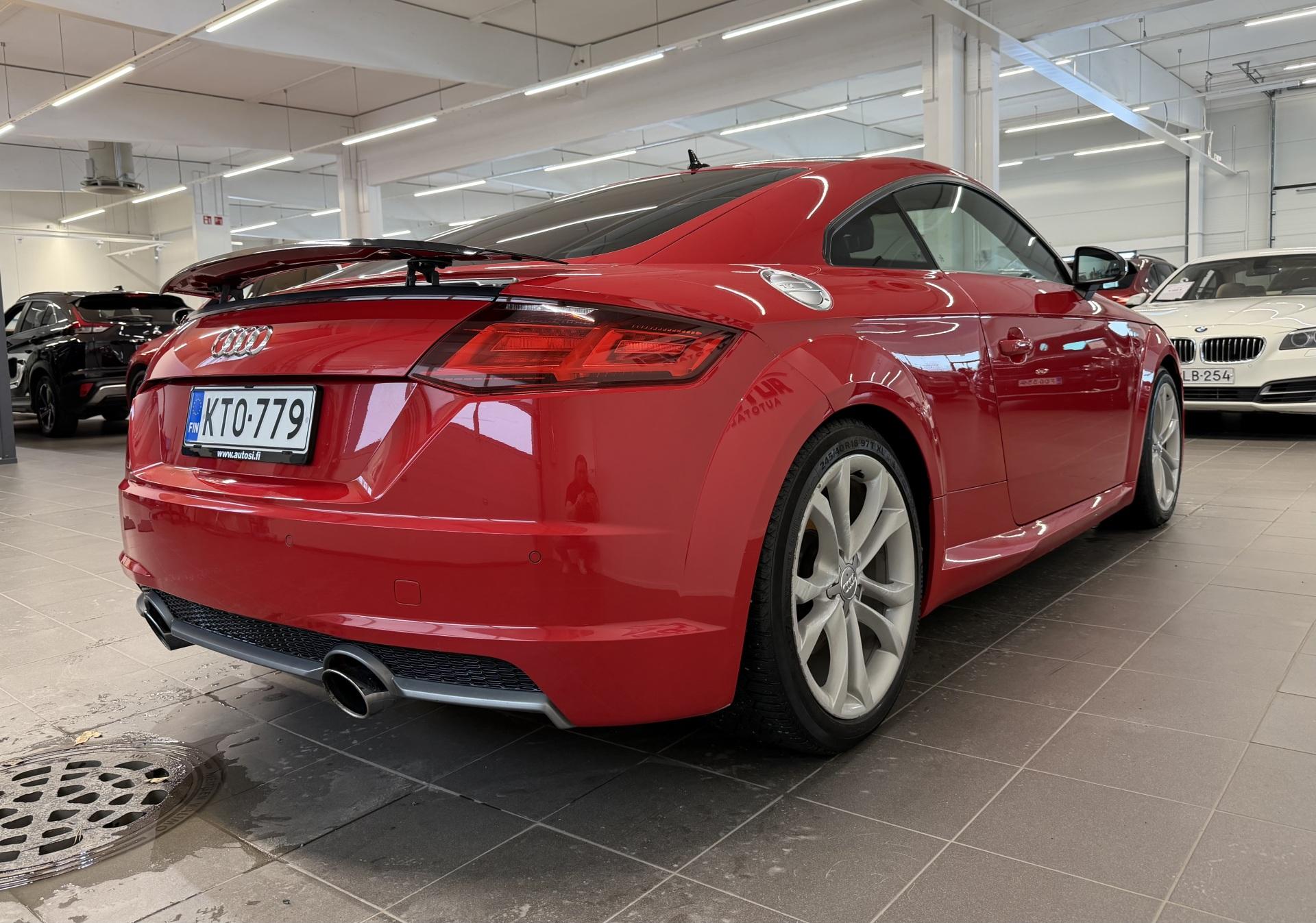 AUDI TT 2015