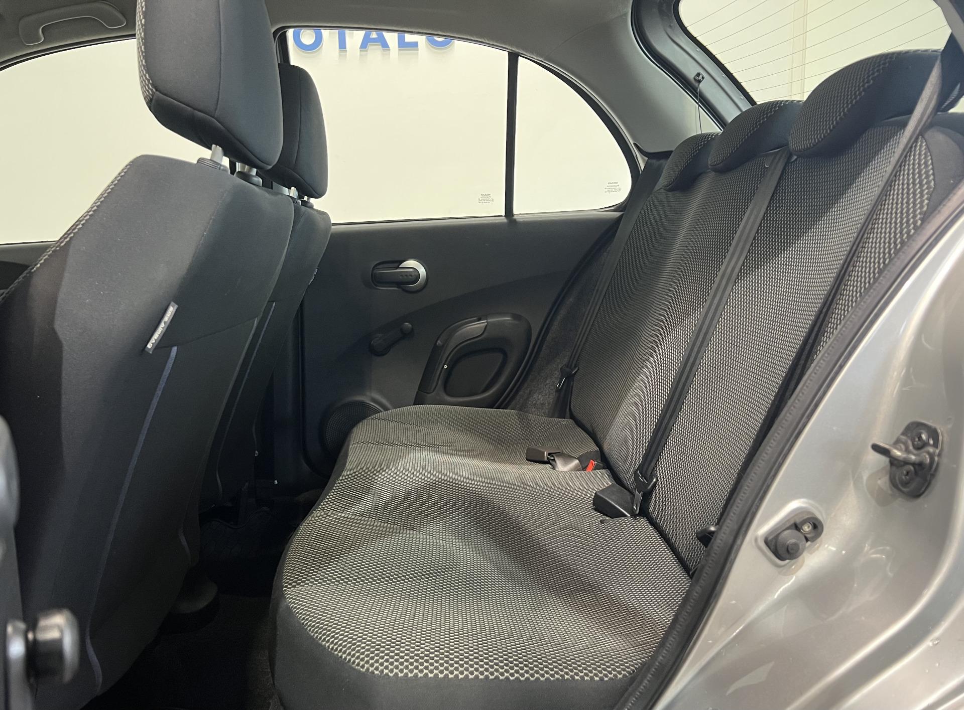 NISSAN Micra 2010