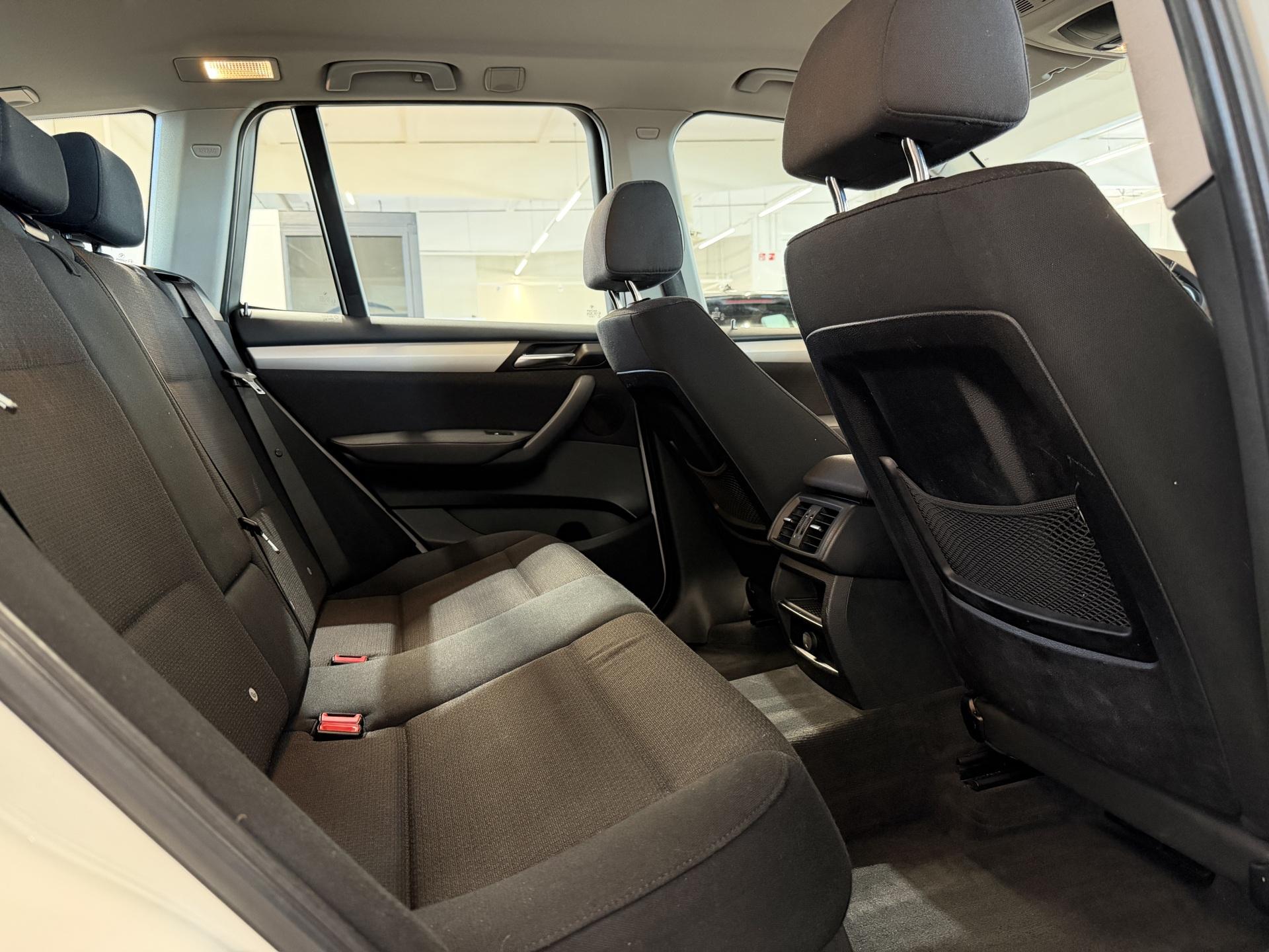 BMW X3 2012