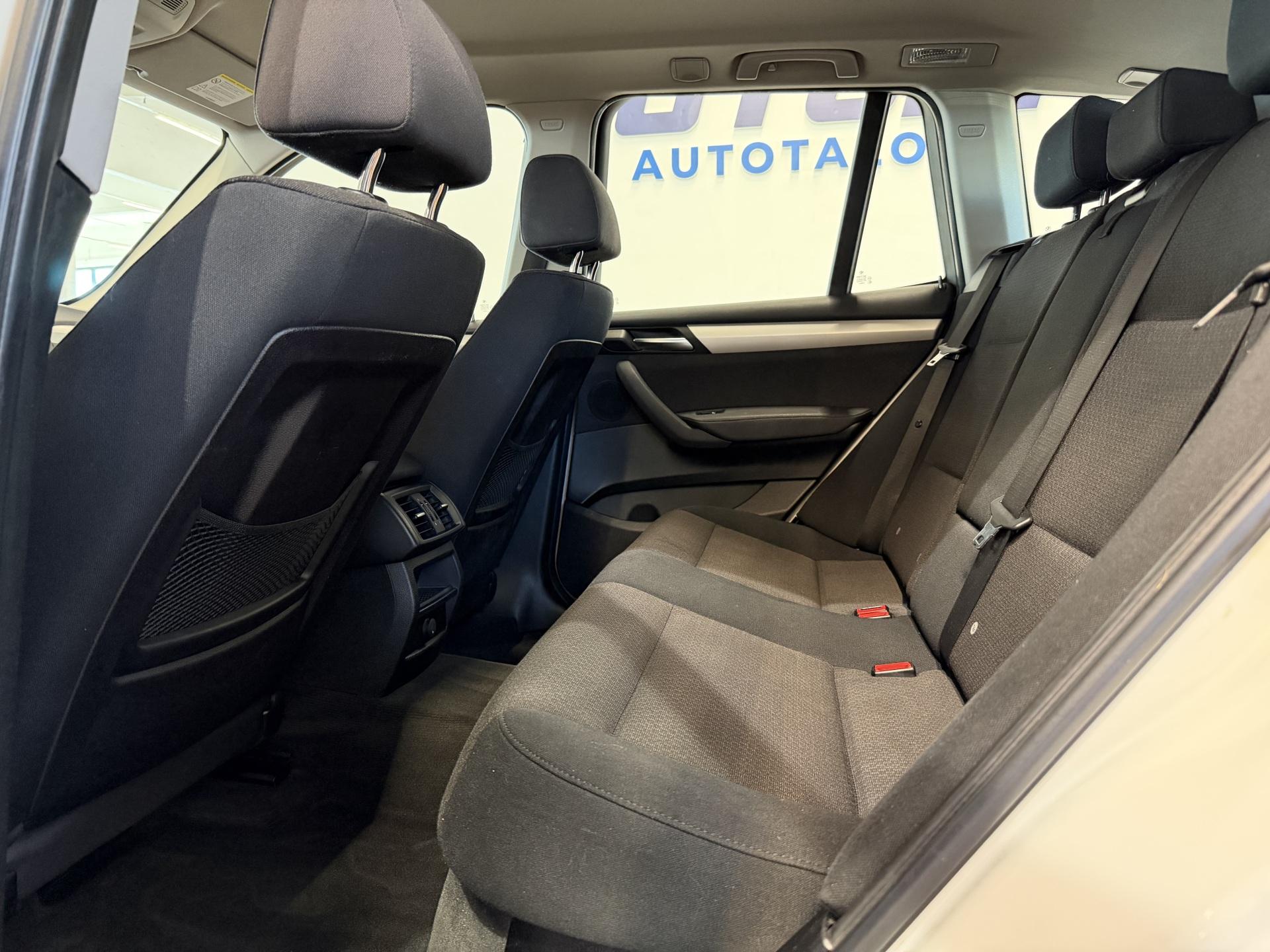 BMW X3 2012