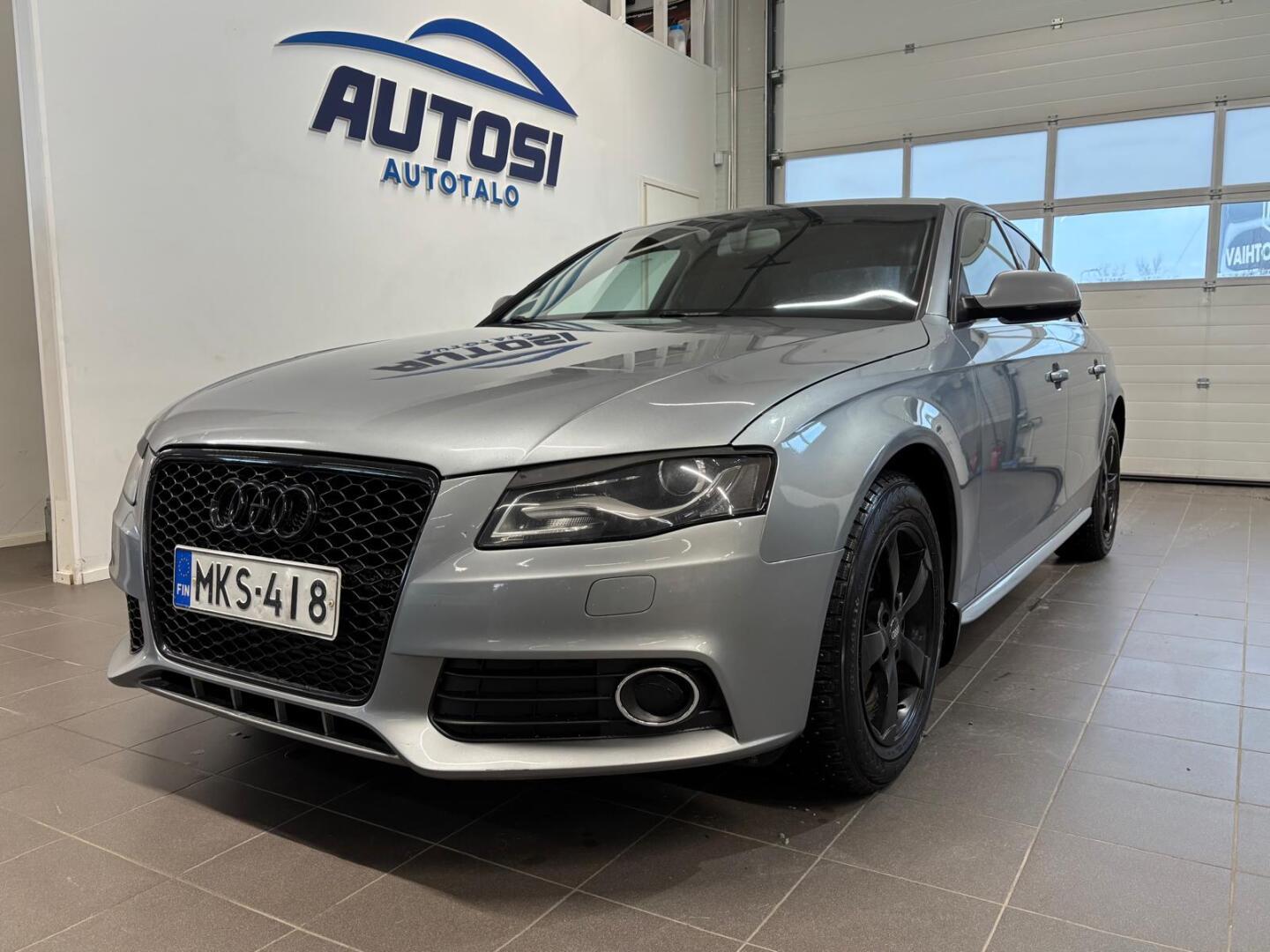 AUDI A4 2011