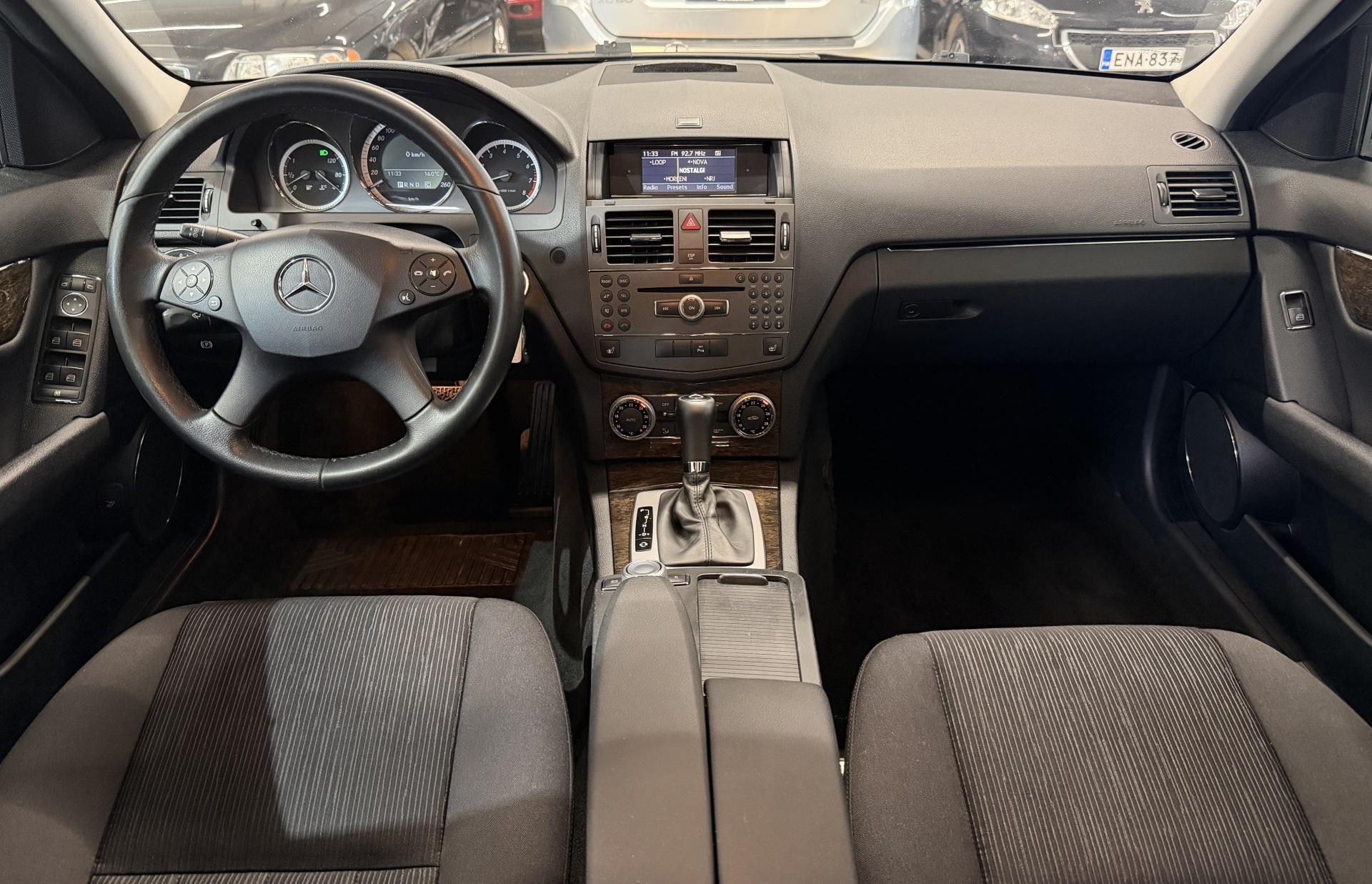 MERCEDES-BENZ C 2010