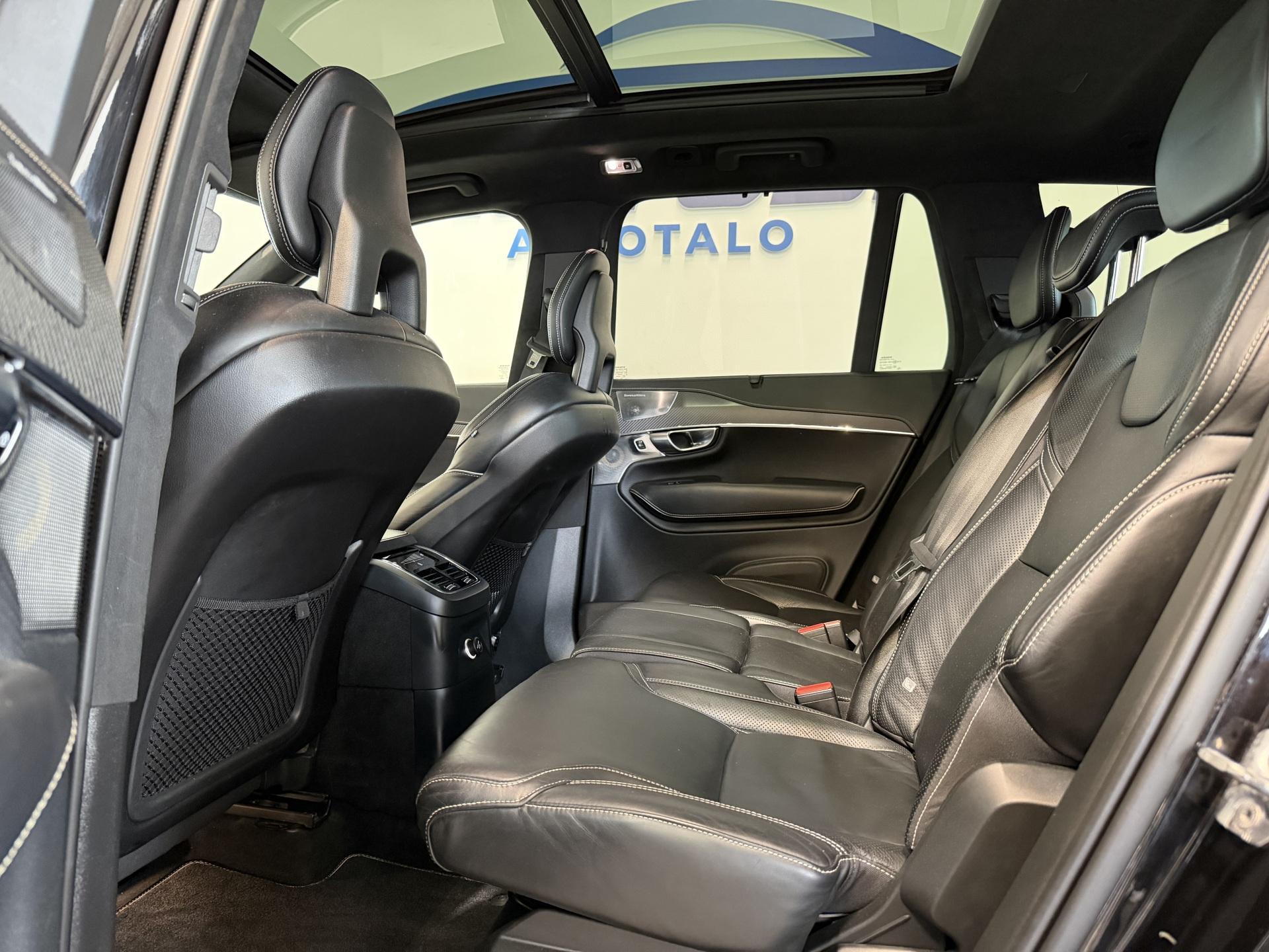 VOLVO XC90 2018