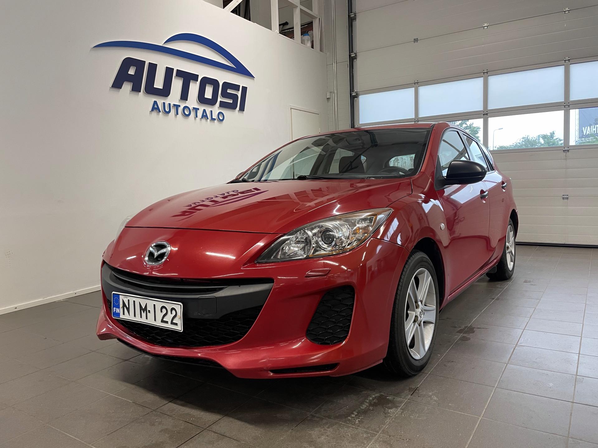 MAZDA 3 2012