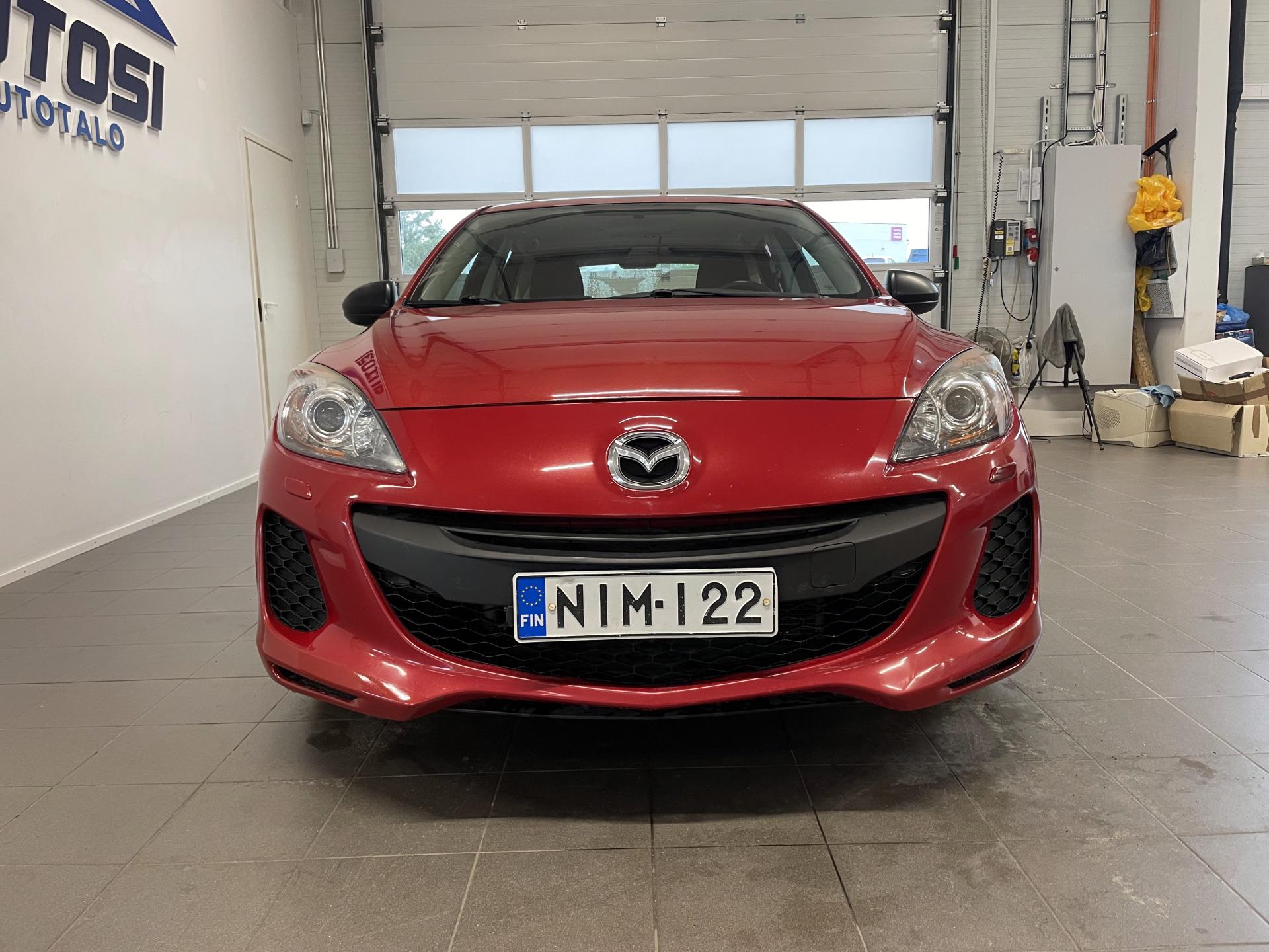 MAZDA 3 2012